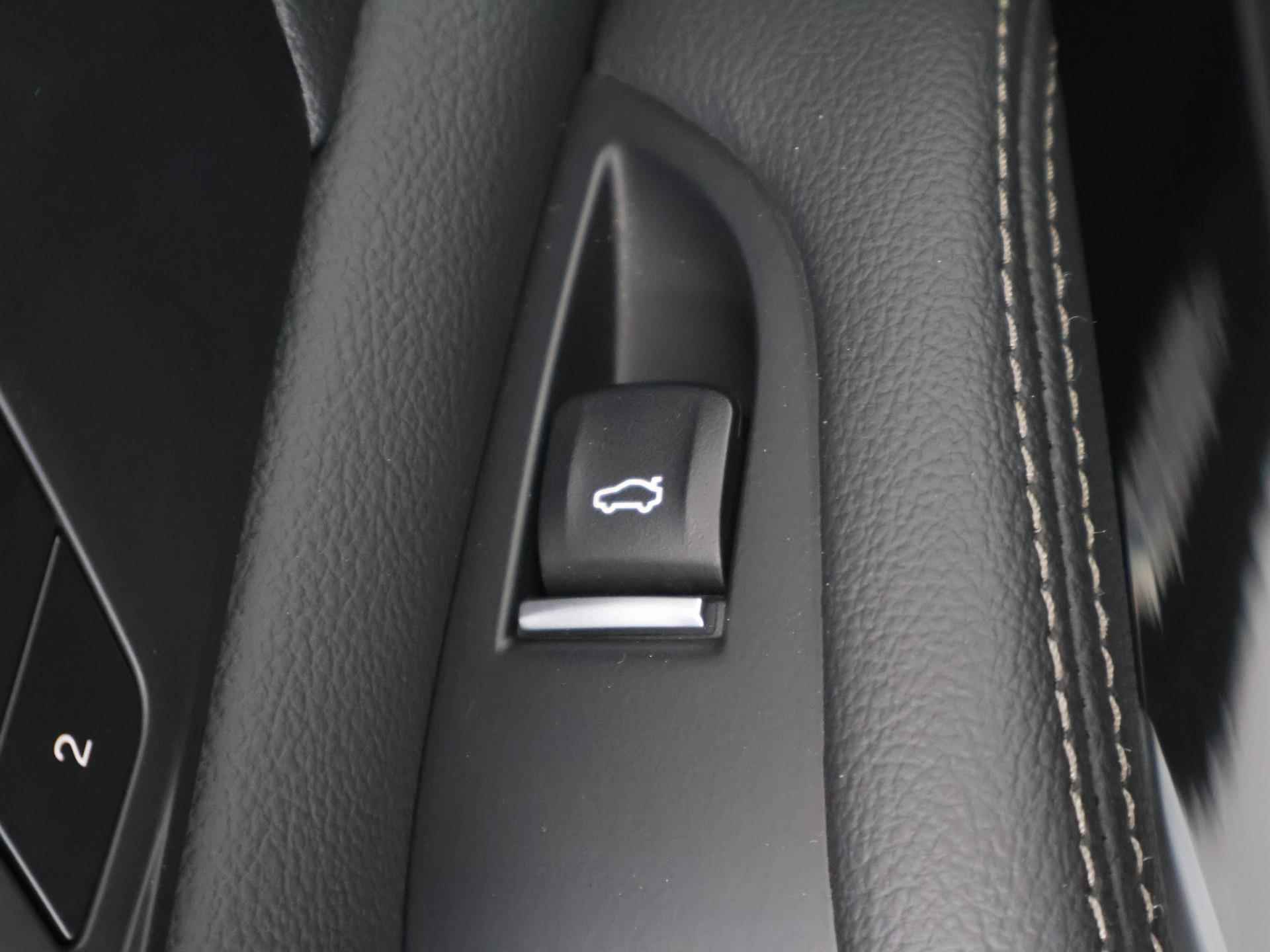 BMW X5 xDrive45e High Executive M-sport | Panoramadak | Navigatie | Head-Up | Climate Control | Cruise Control Adaptief | Bluetooth | - 42/51