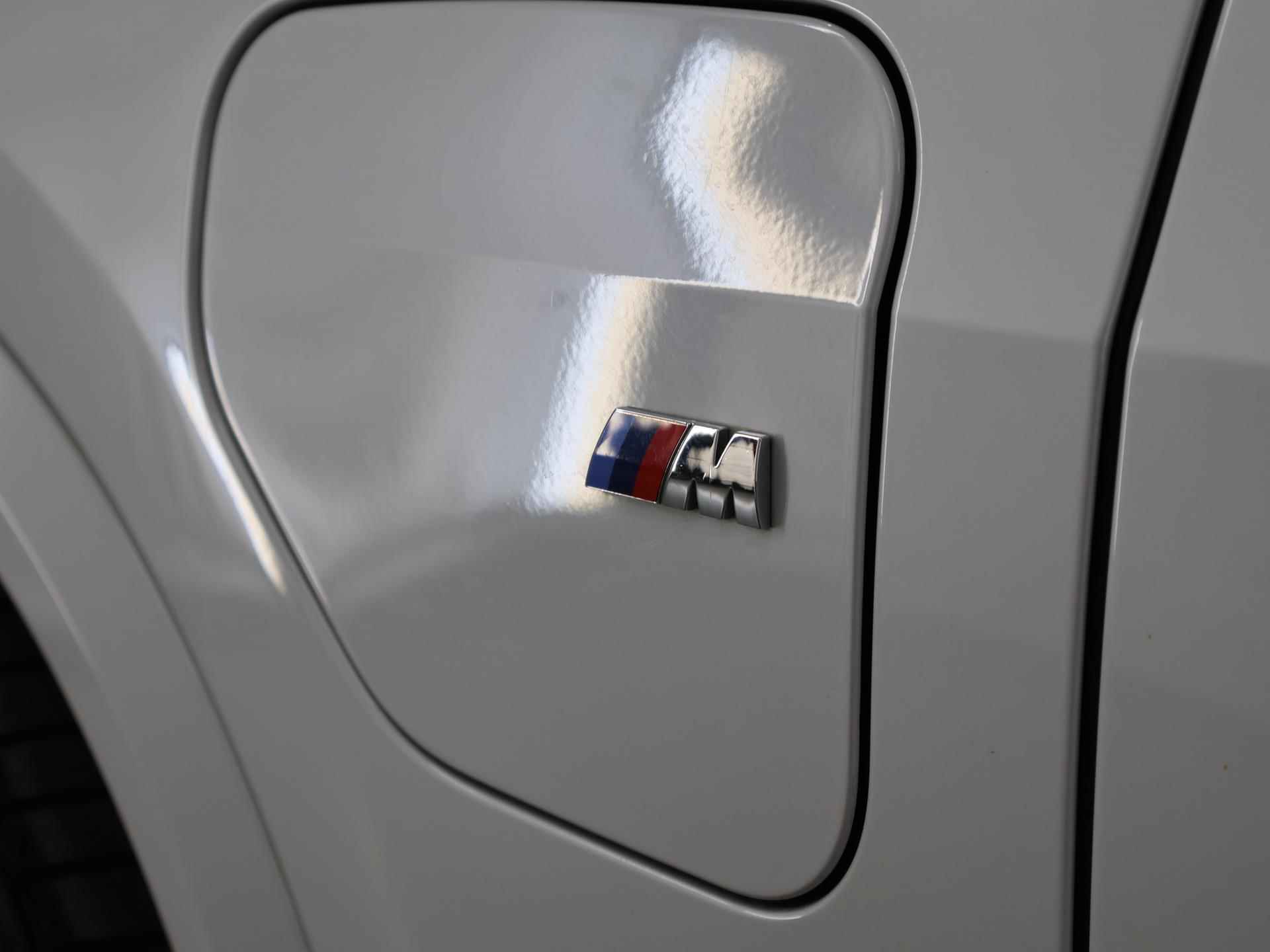 BMW X5 xDrive45e High Executive M-sport | Panoramadak | Navigatie | Head-Up | Climate Control | Cruise Control Adaptief | Bluetooth | - 49/51