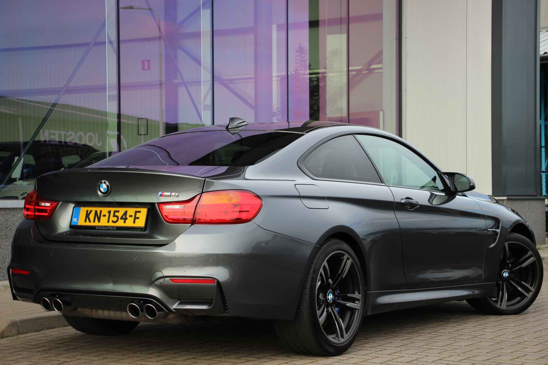 BMW 4 Serie Coupé M4 | HUD | Carbon | H/K | 360° Camera | Dealer onderhouden | - 10/41