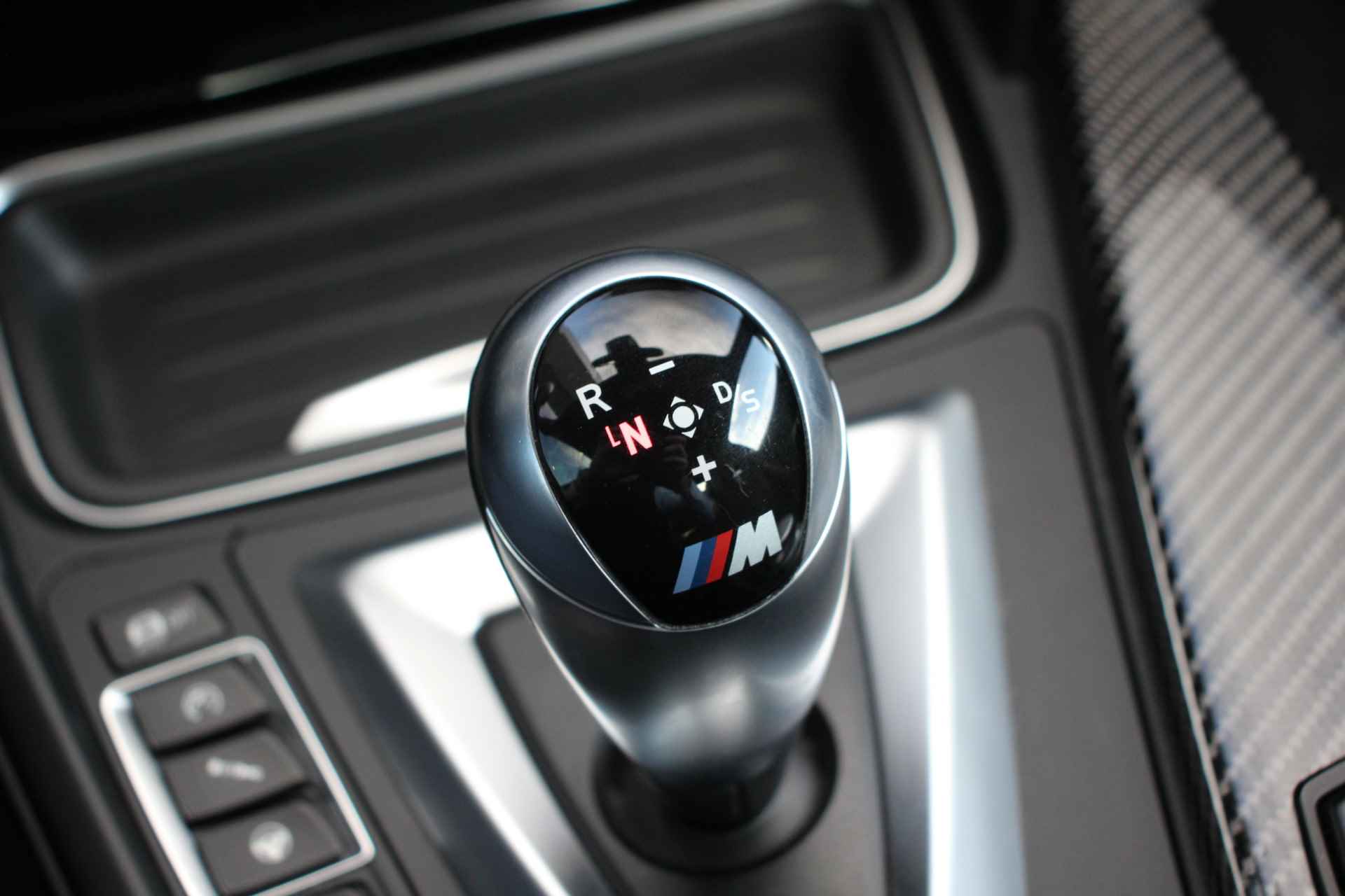 BMW 4 Serie Coupé M4 | HUD | Carbon | H/K | 360° Camera | Dealer onderhouden | - 20/41