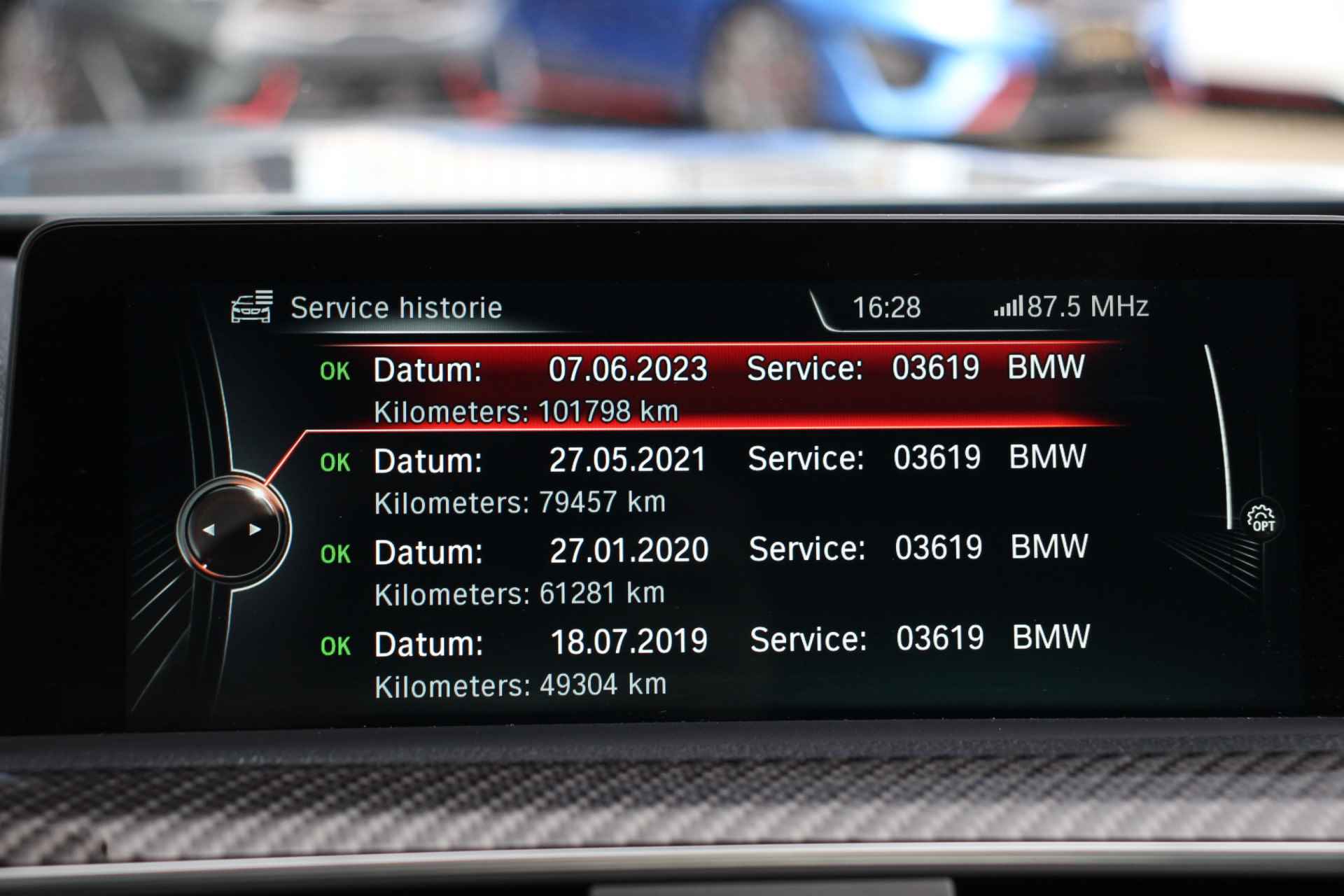 BMW 4 Serie Coupé M4 | HUD | Carbon | H/K | 360° Camera | Dealer onderhouden | - 26/41