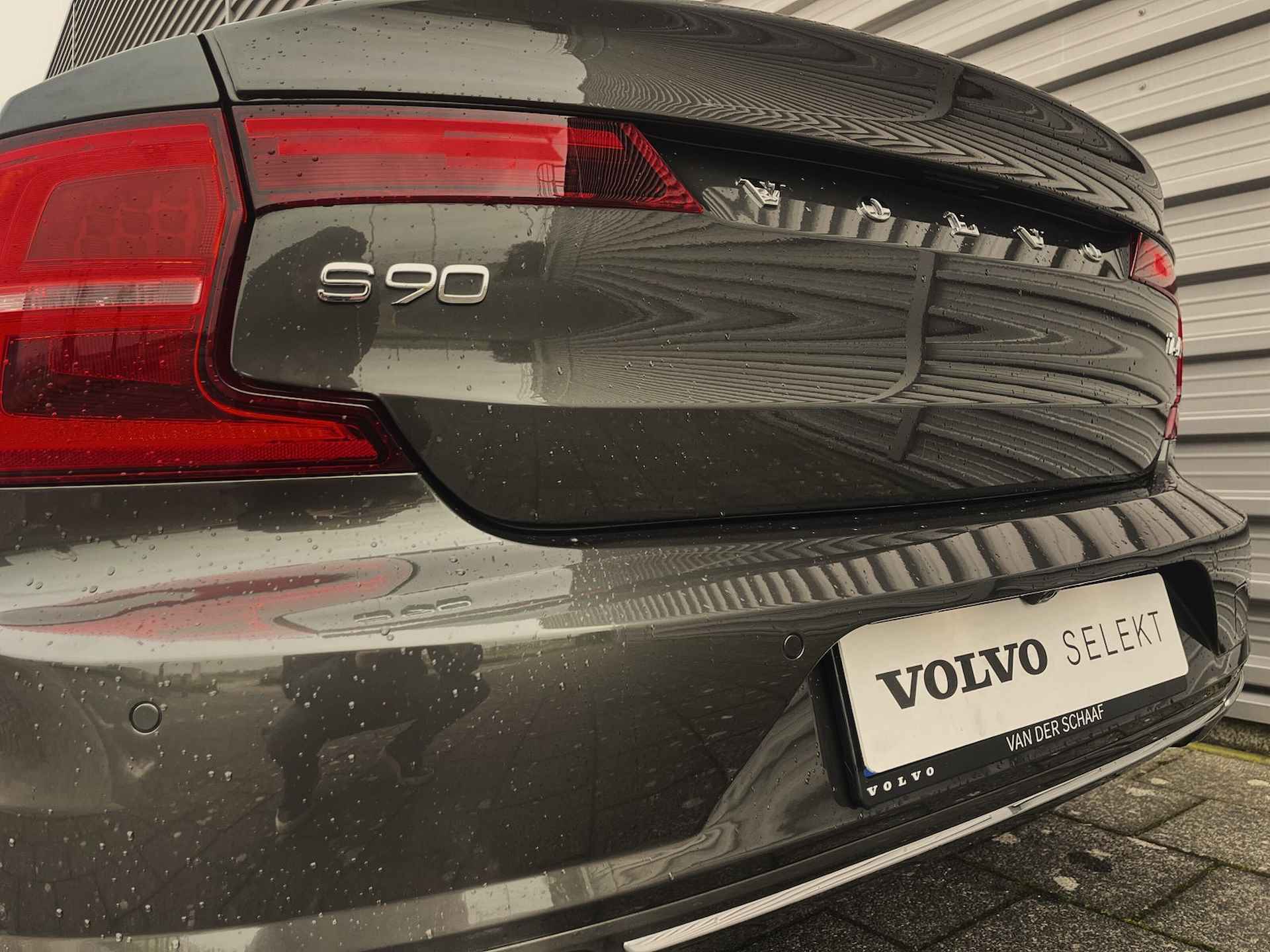 Volvo S90 T4 210pk Automaat Business Luxury + / Massage / Ventilatie / Open dak / Elektr. Stoelen / 360 Camera / Head-Up / Full-LED / Polestar / - 6/36