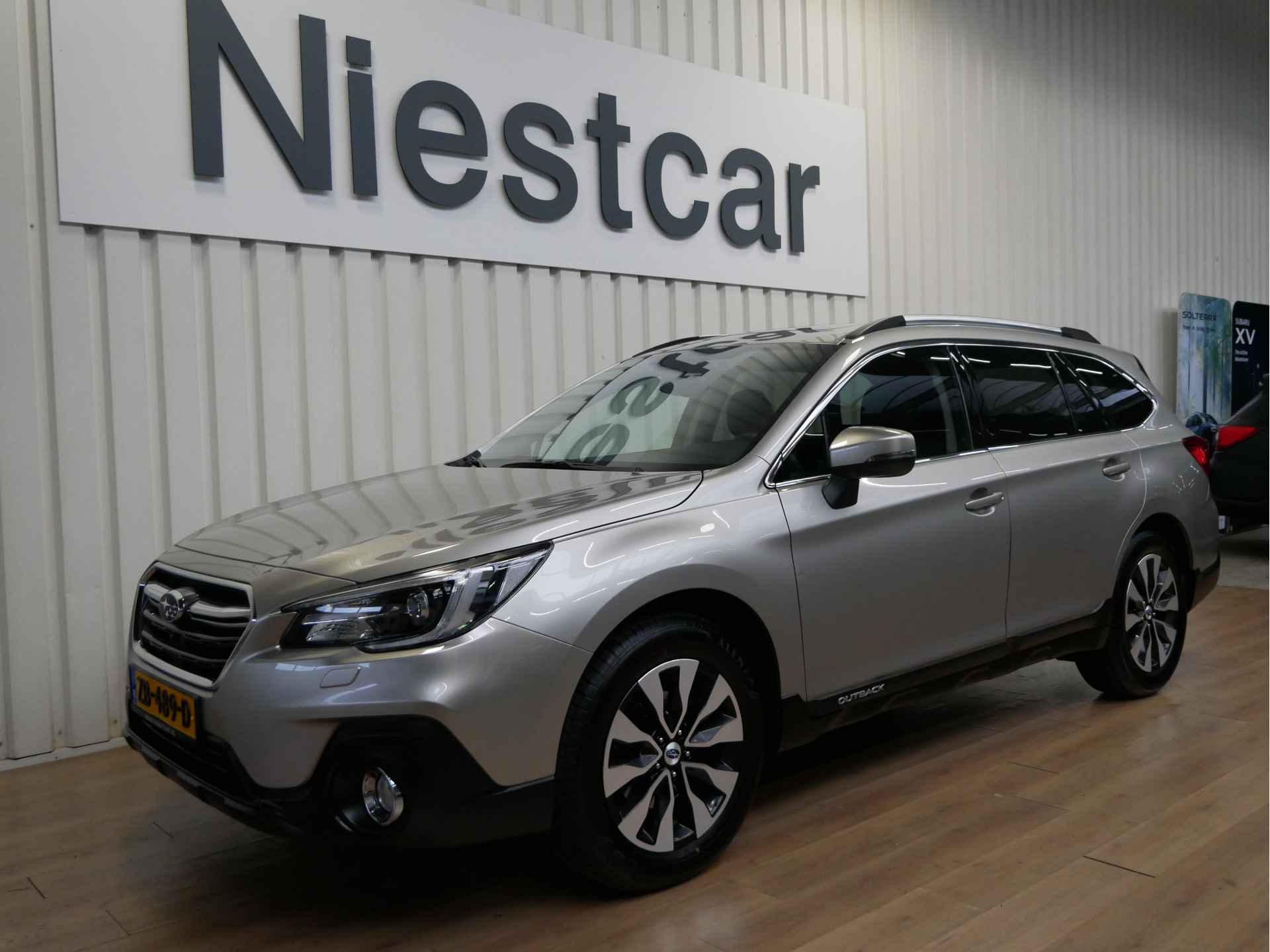 Subaru Outback 2.5i Premium - 5/26