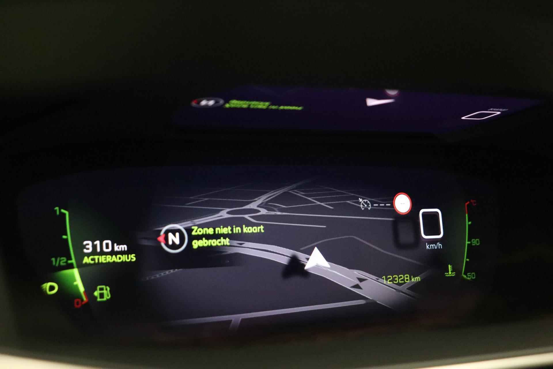 Peugeot 208 1.2 PureTech Allure Pack Navigatie | Parkeer sensoren | Lichtmetalen wielen | Climatronic | Camera - 30/33