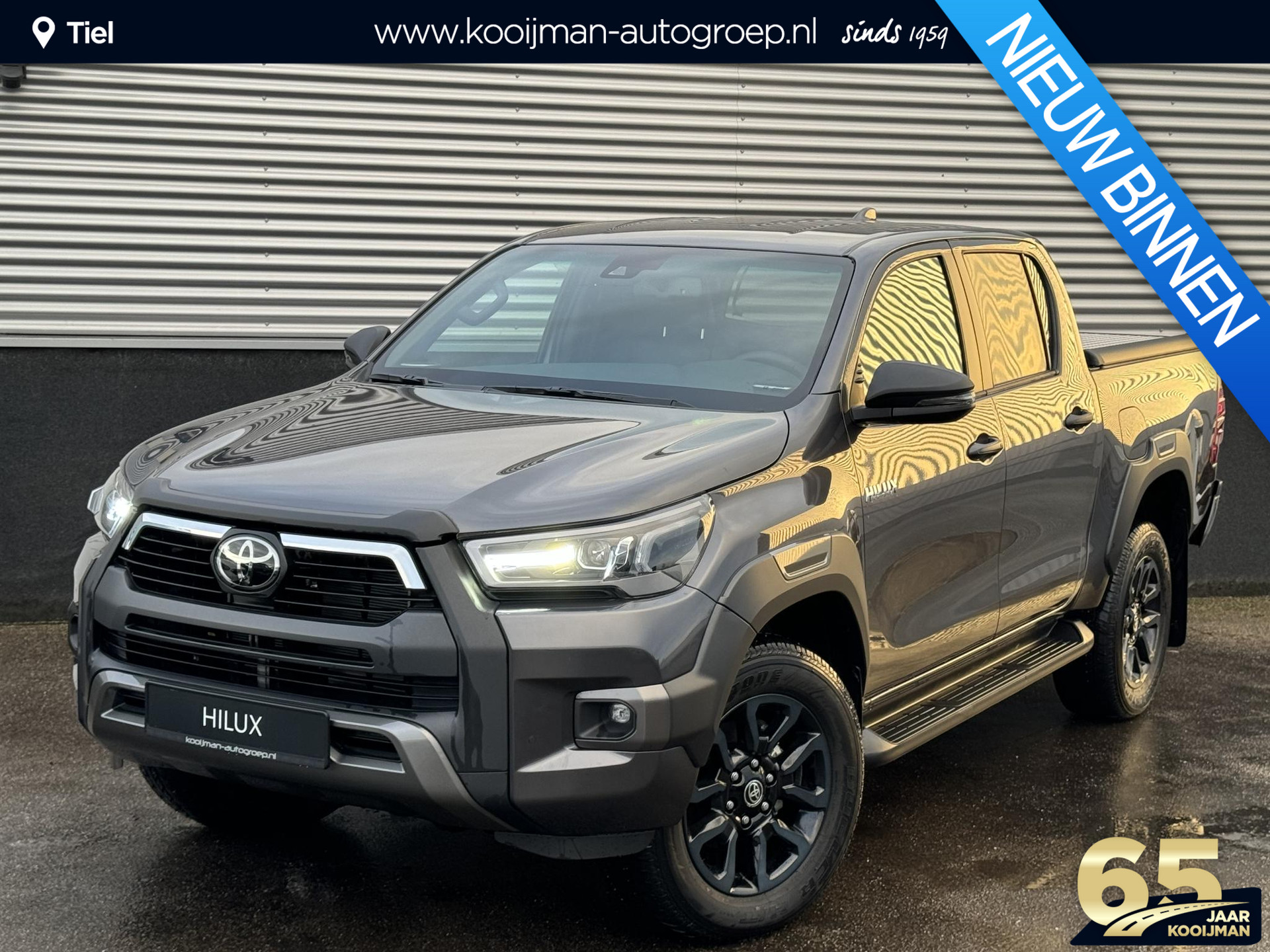 Toyota HiLux 2.8 D-4D Double Cab Invincible Grijs kenteken! Nieuw en direct rijden! INCL. Tonneau Cover