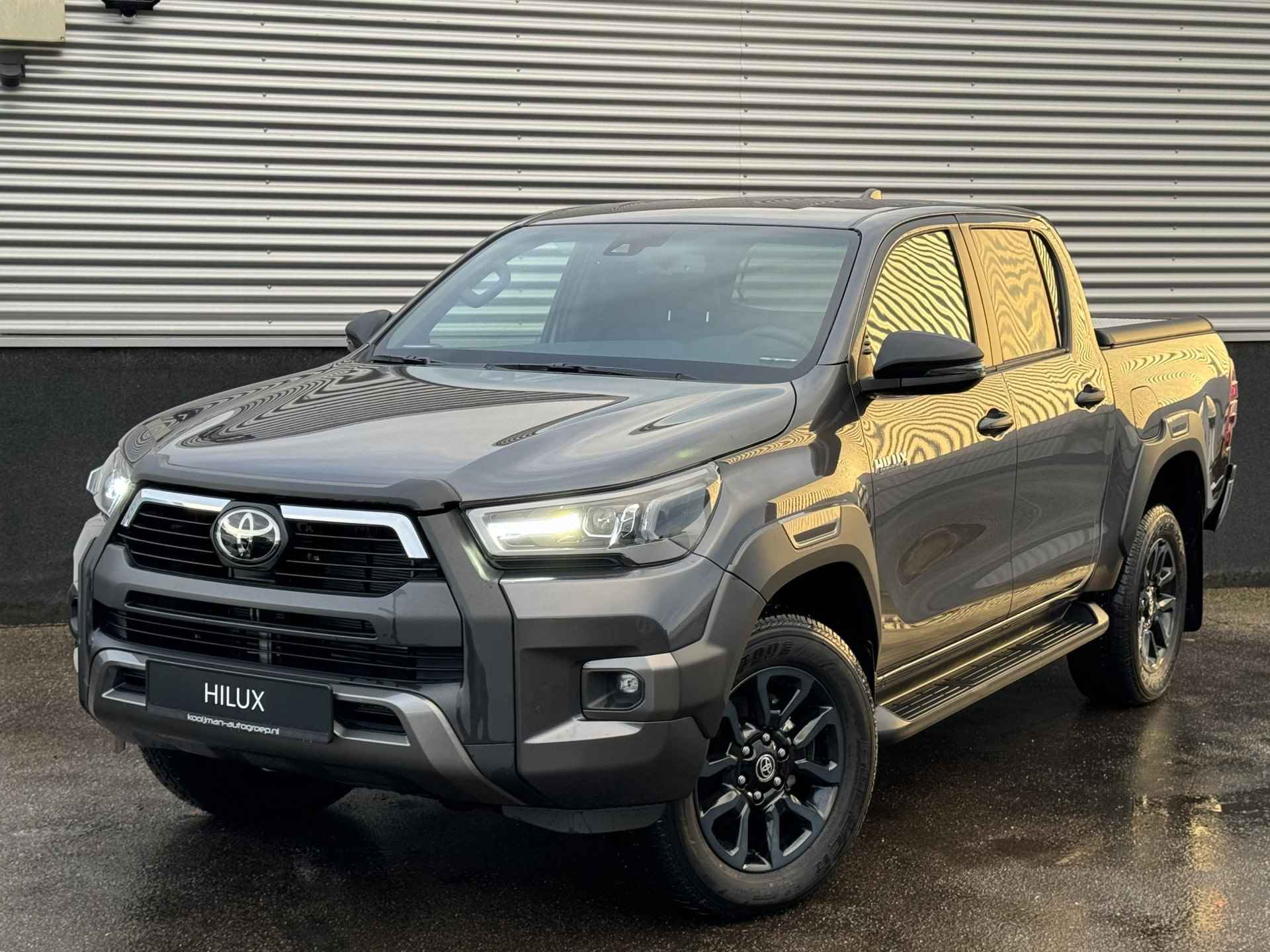 Toyota HiLux 2.8 D-4D Double Cab Invincible Grijs kenteken! Nieuw en direct rijden! INCL. Tonneau Cover - 2/21