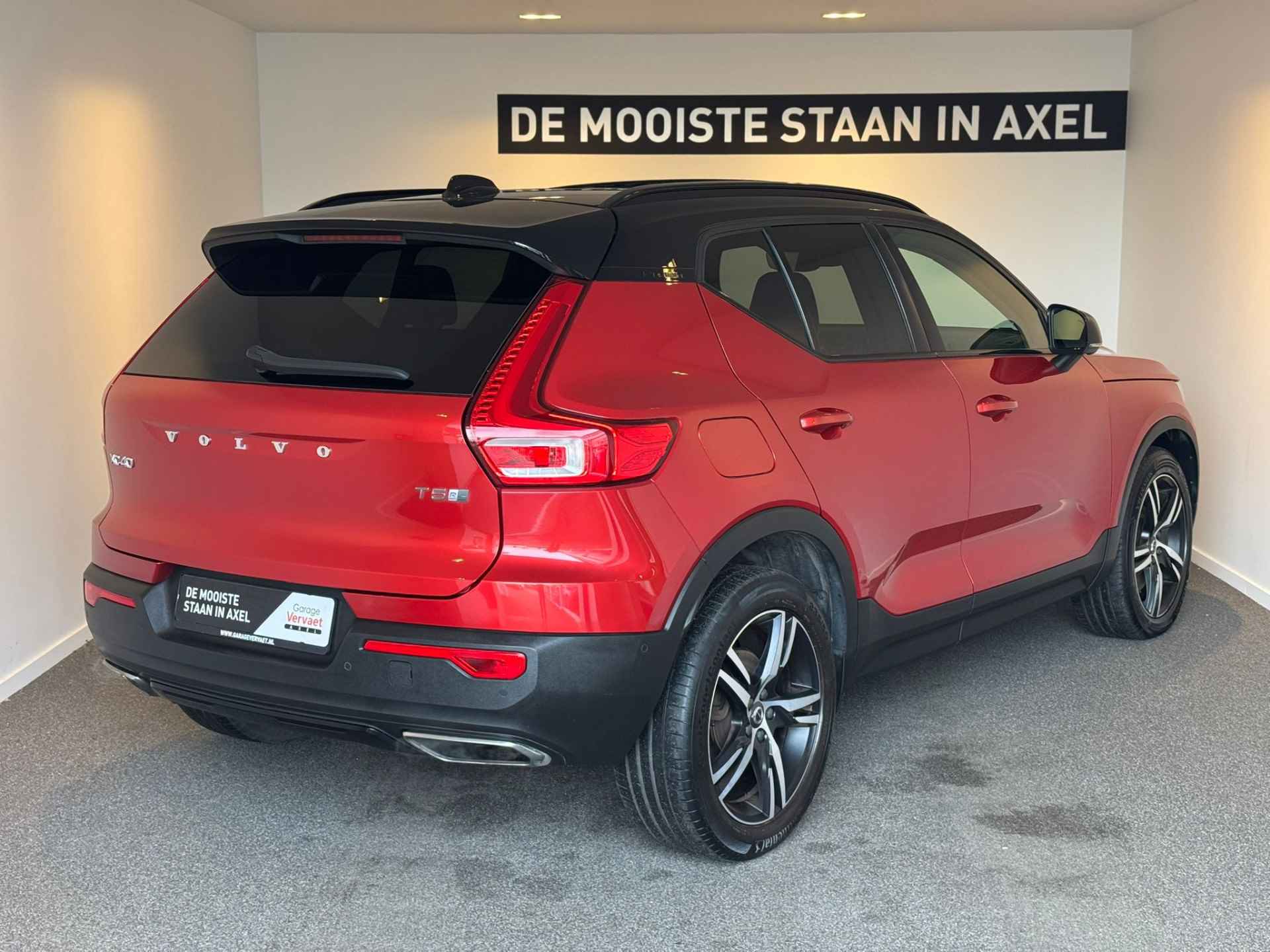 Volvo XC40 1.5 T5 Twin Engine R-Design - 8/43