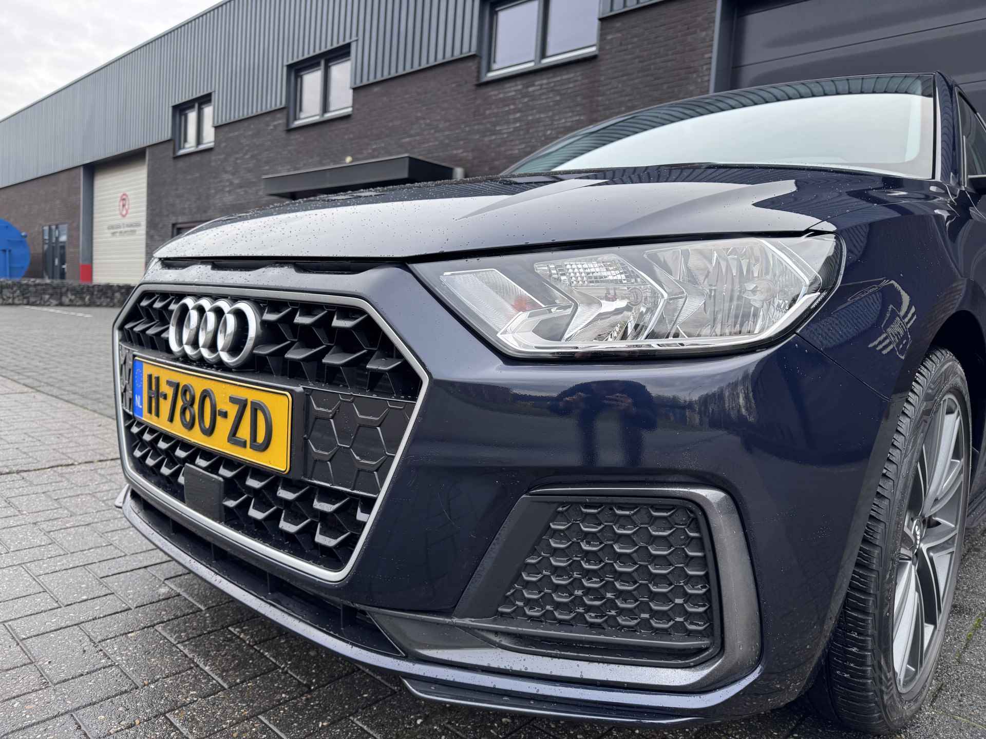 Audi A1 Sportback 25 TFSI epic | 1E EIGENAAR | 12MND GARANTIE | CARPLAY| LMV | AIRCO | CRUISE | - 3/38