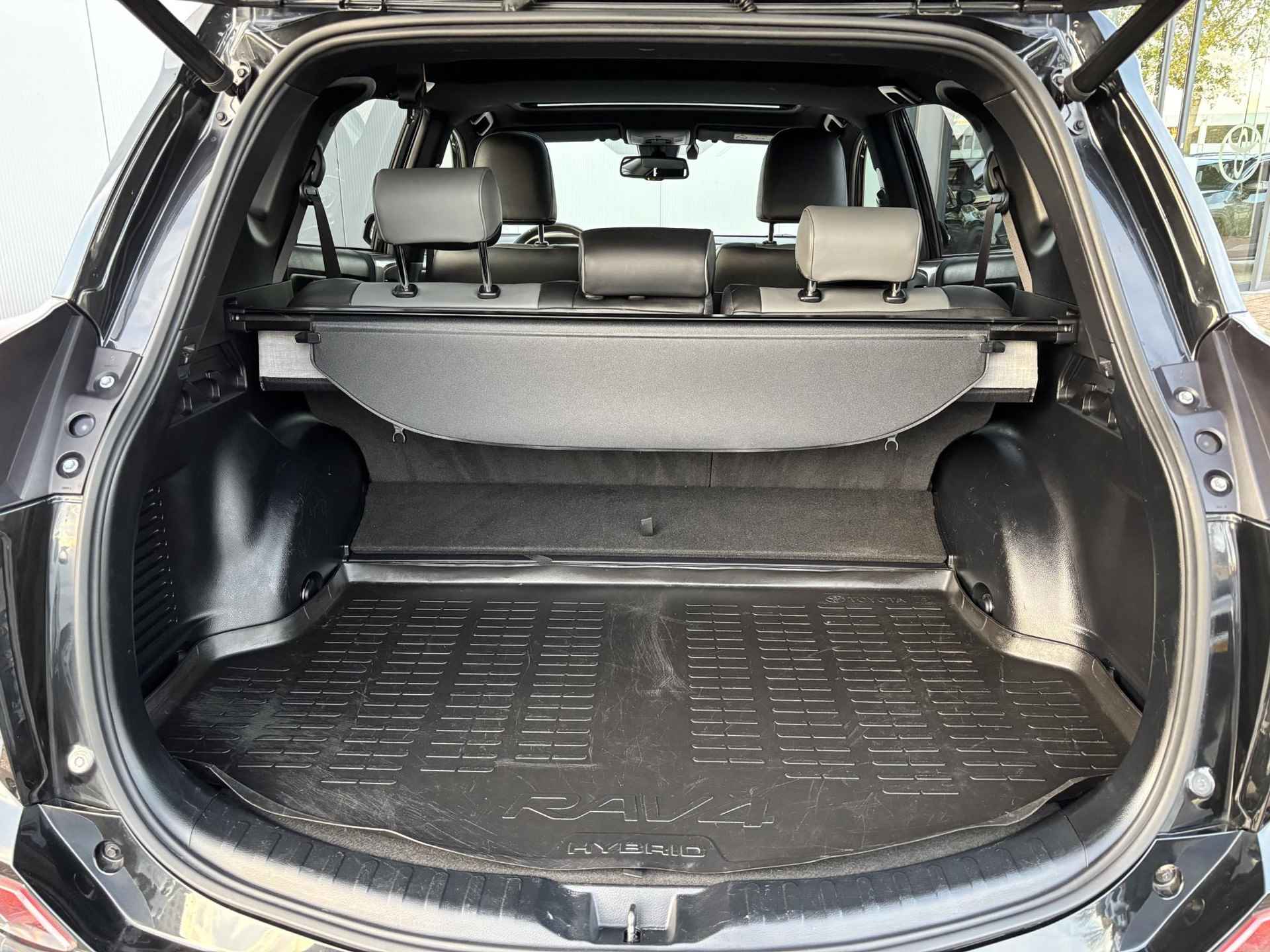 Toyota RAV4 2.5 Hybrid Black Edition,Schuifdak,Trekhaak,leer - 29/47