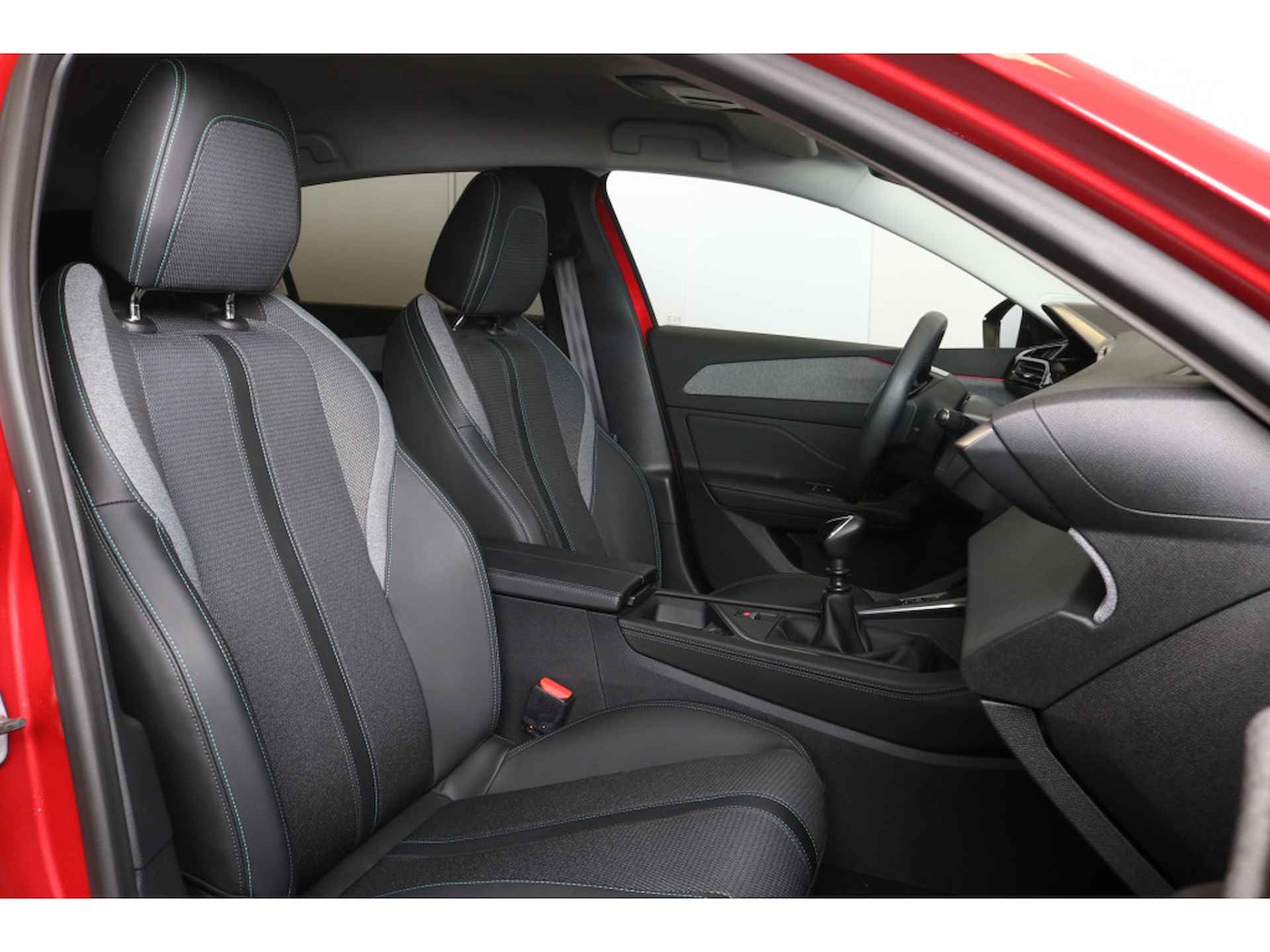 Peugeot 308 1.2 Allure Pack Business 130 pk | 3D-Navi | Cruise Adaptief | Stoelverw. | Parkeersensoren + Camera | - 16/46
