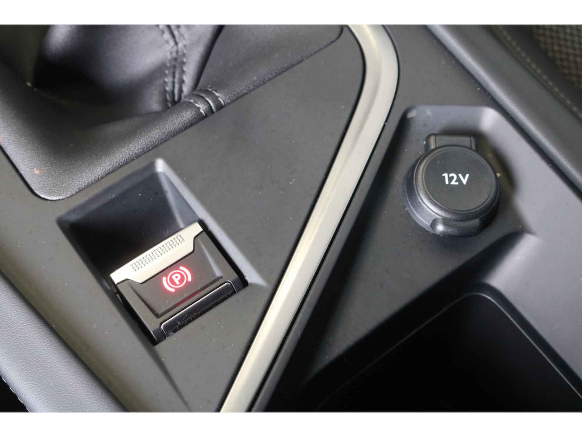 Peugeot 308 1.2 Allure Pack Business 130 pk | 3D-Navi | Cruise Adaptief | Stoelverw. | Parkeersensoren + Camera | - 42/46
