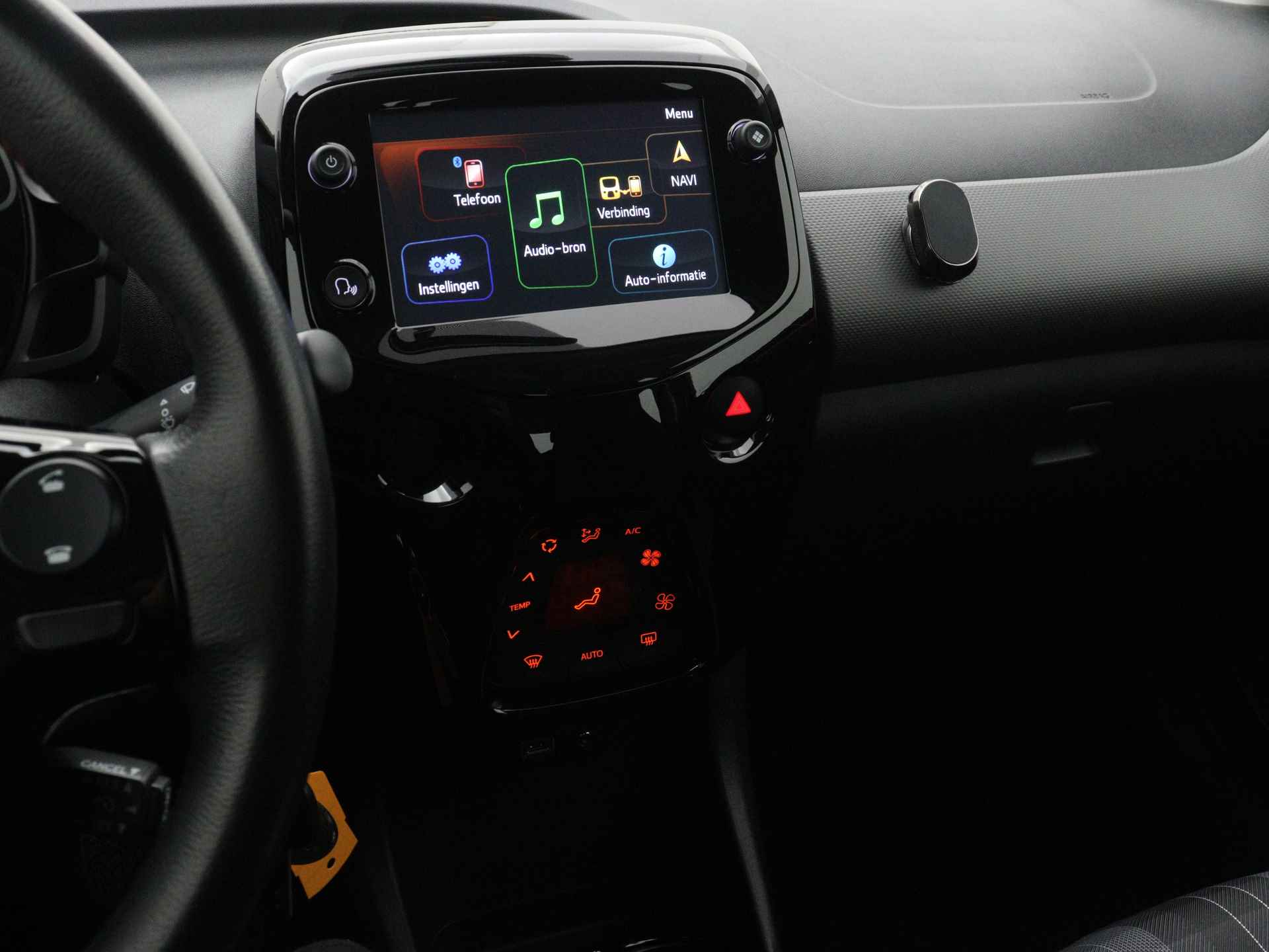 Peugeot 108 1.0 e-VTi Allure | Navigatie | Camera | Airco Aut. | LM velgen | Apple Carplay/Android Auto | - 8/42