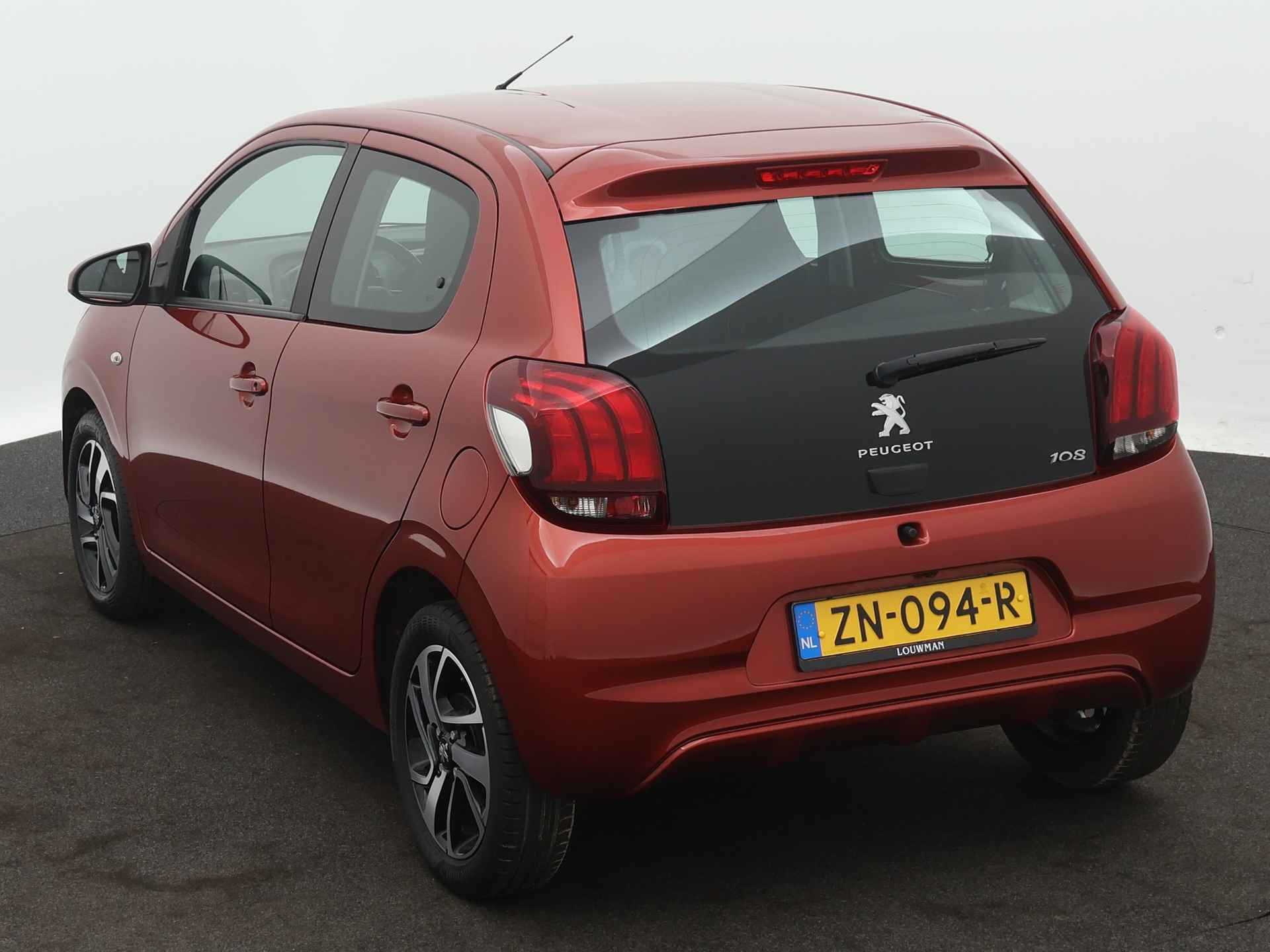 Peugeot 108 1.0 e-VTi Allure | Navigatie | Camera | Airco Aut. | LM velgen | Apple Carplay/Android Auto | - 17/42