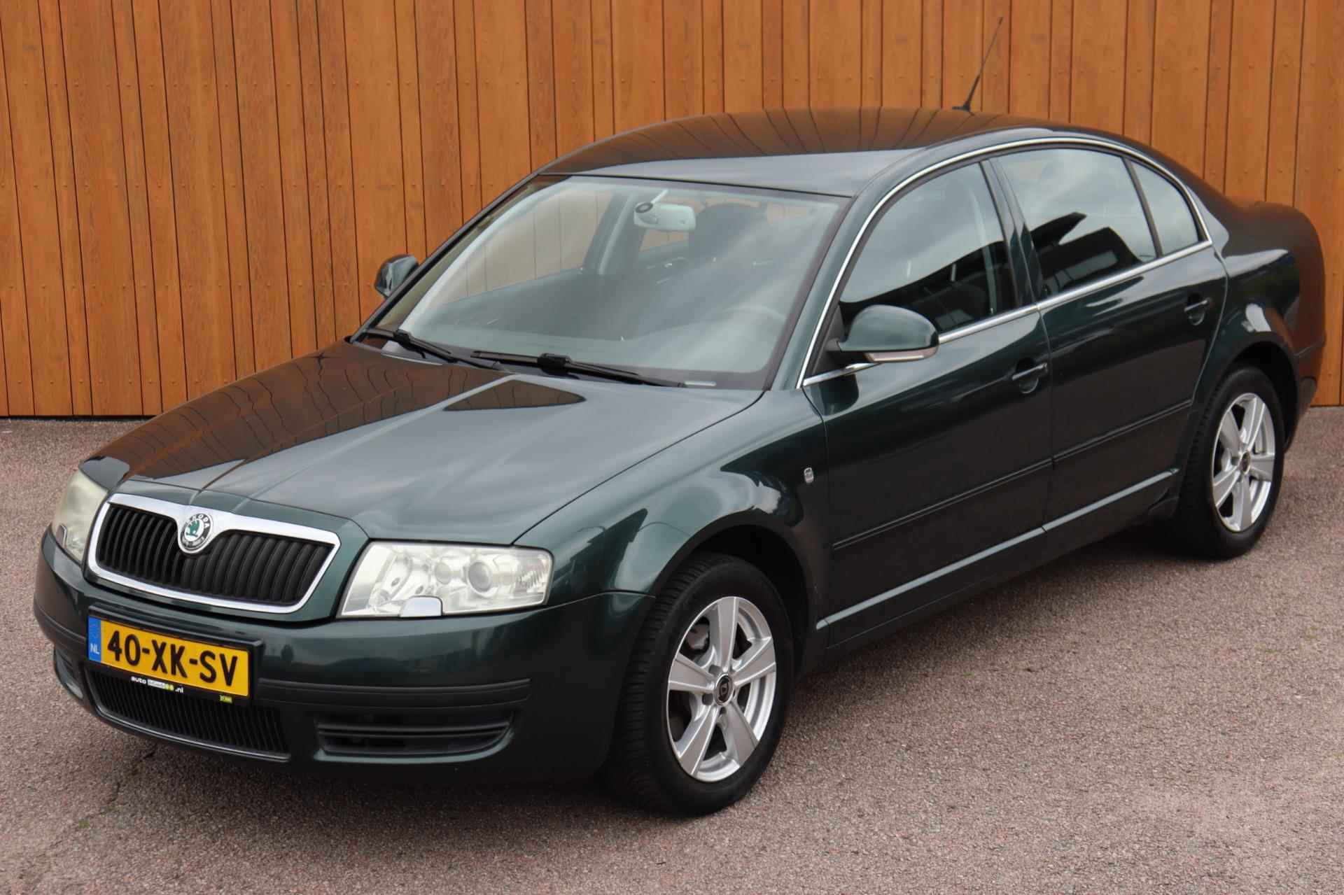 Skoda Superb 1.8 T Business Edition org.nl-auto - 6/24