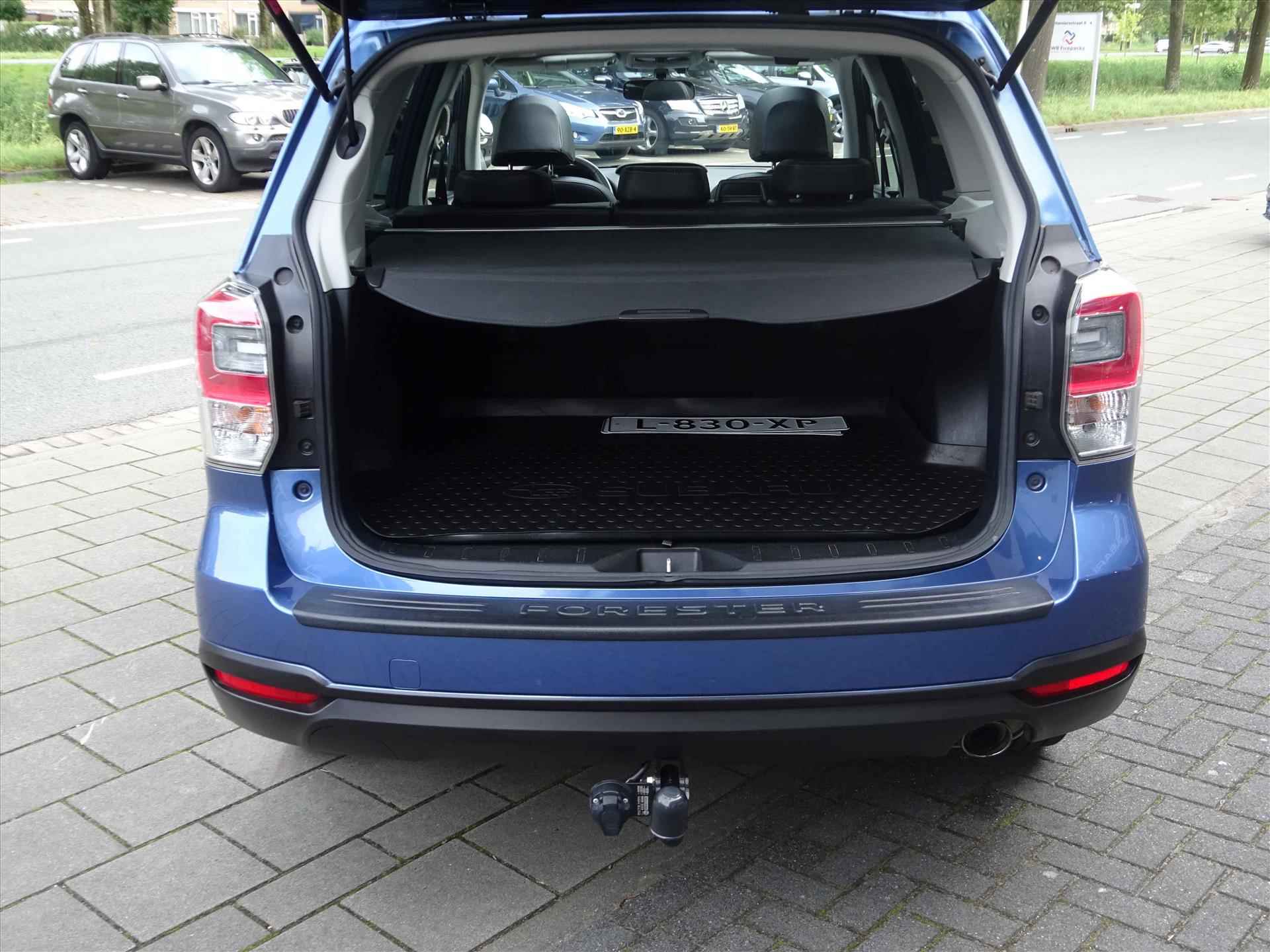 Subaru Forester 2.0i 150pk AWD CVT Premium | Leder | Navi | Panodak | Trekhaak | SRH - 12/48