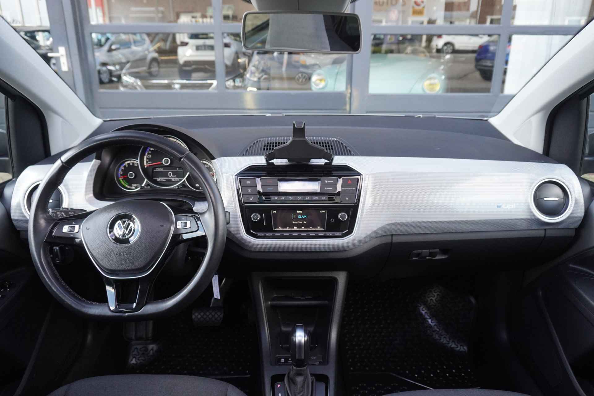 Volkswagen e-Up! | €2000,- Subsidie mogelijk | Geen wegenbelasting | 100% elektrisch | | Panodak | Stoelverwarming | - 5/28