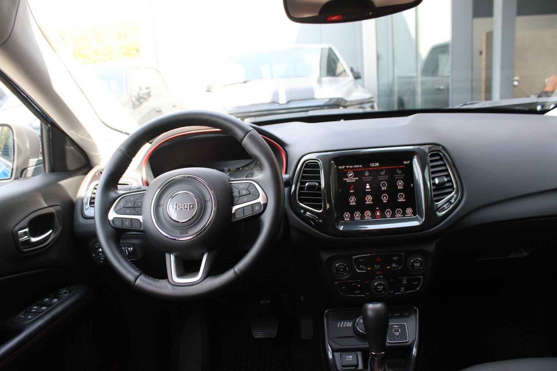 JEEP Compass 4XE 240 HYB. Trailhawk Camera afnb. trekhaak 16.324 KM - 17/61