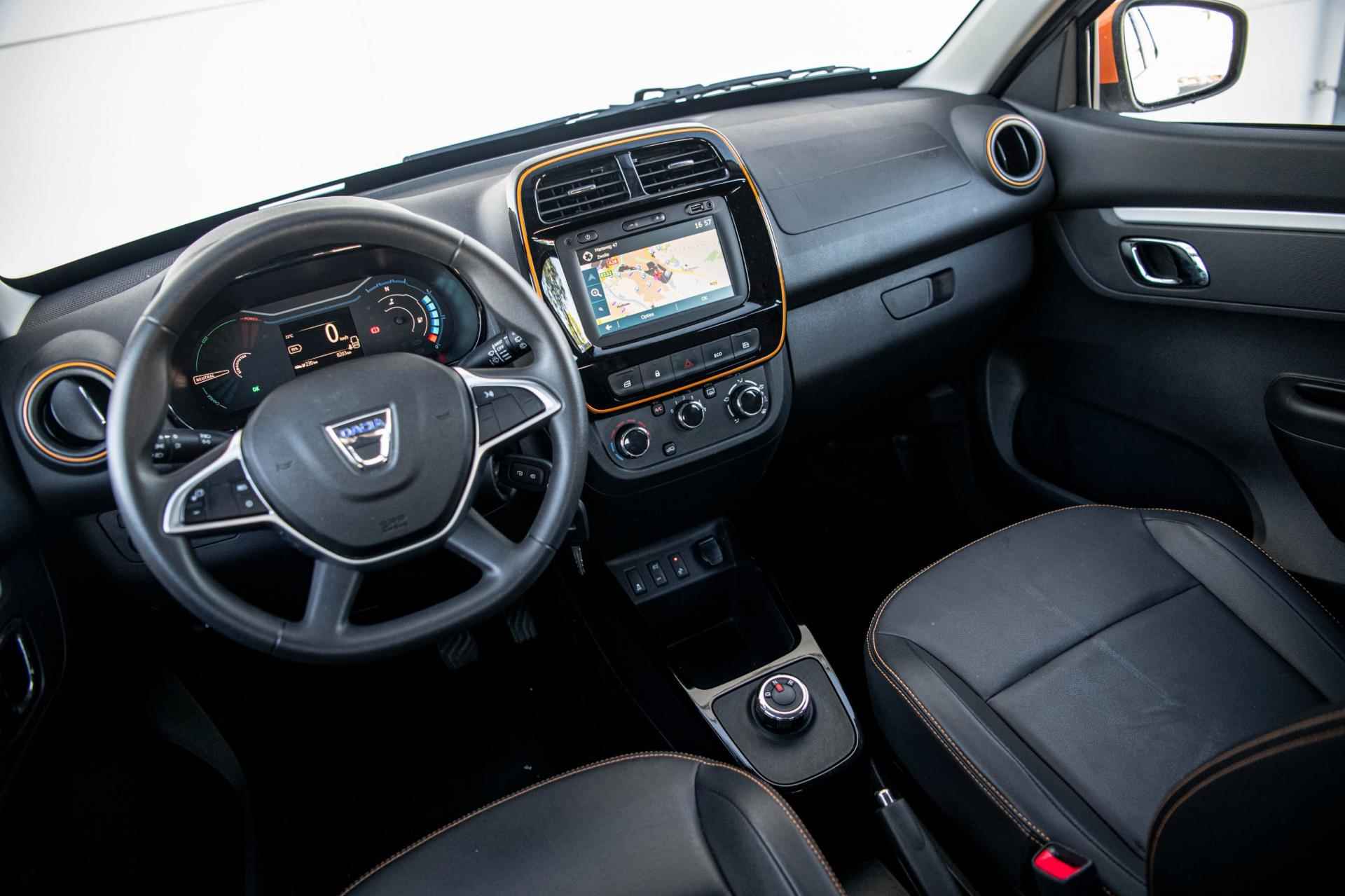 Dacia Spring Comfort Plus (Orange Pack) | Airco | Achteruitrijcamera | Navigatie | Elektrisch Bedienbare Ramen | - 18/41