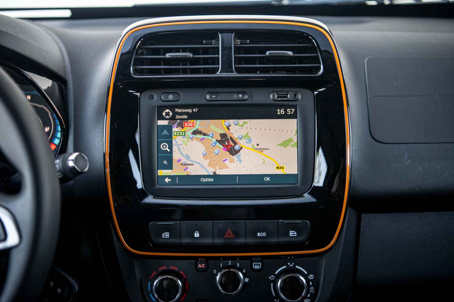Dacia Spring Comfort Plus (Orange Pack) | Airco | Achteruitrijcamera | Navigatie | Elektrisch Bedienbare Ramen | - 19/41