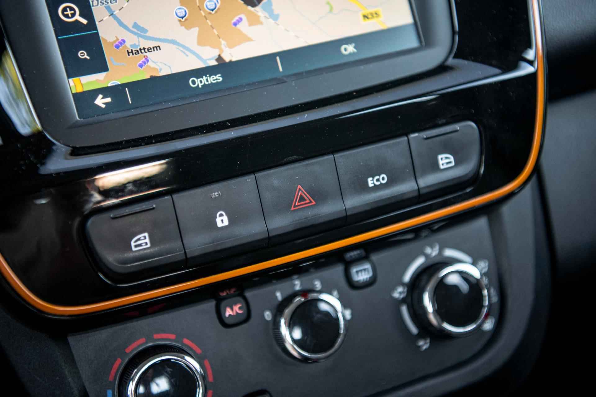 Dacia Spring Comfort Plus (Orange Pack) | Airco | Achteruitrijcamera | Navigatie | Elektrisch Bedienbare Ramen | - 26/41