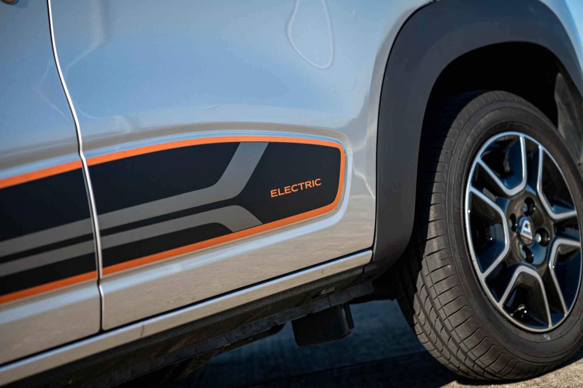 Dacia Spring Comfort Plus (Orange Pack) | Airco | Achteruitrijcamera | Navigatie | Elektrisch Bedienbare Ramen | - 35/41
