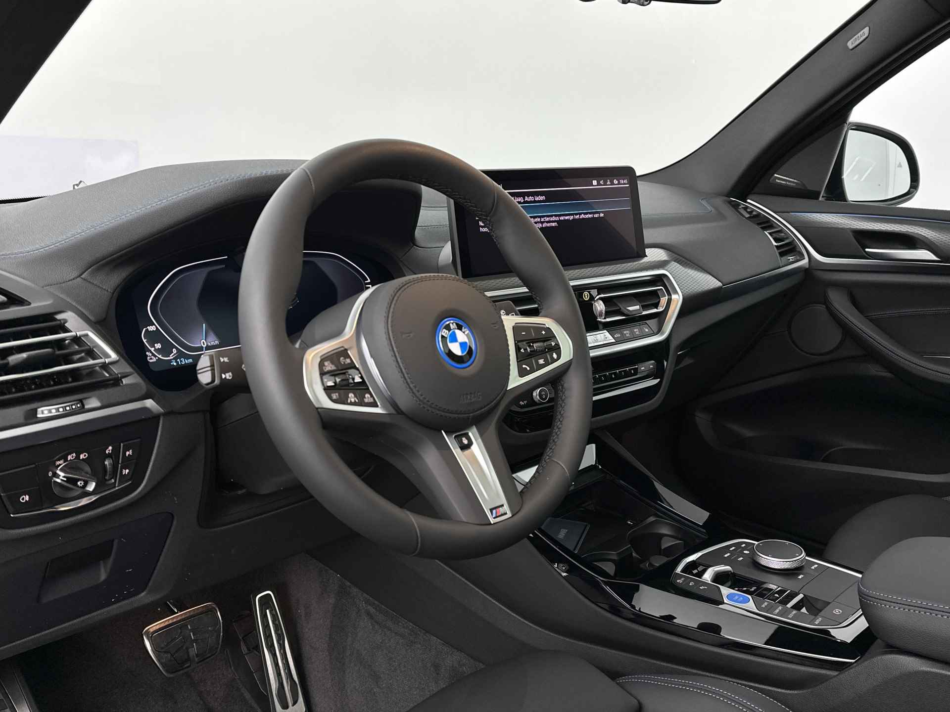 BMW iX3 High Executive Edition 80 kWh Panoramadak | Trekhaak | Harman Kardon | Driving assistant Professional | - 11/29