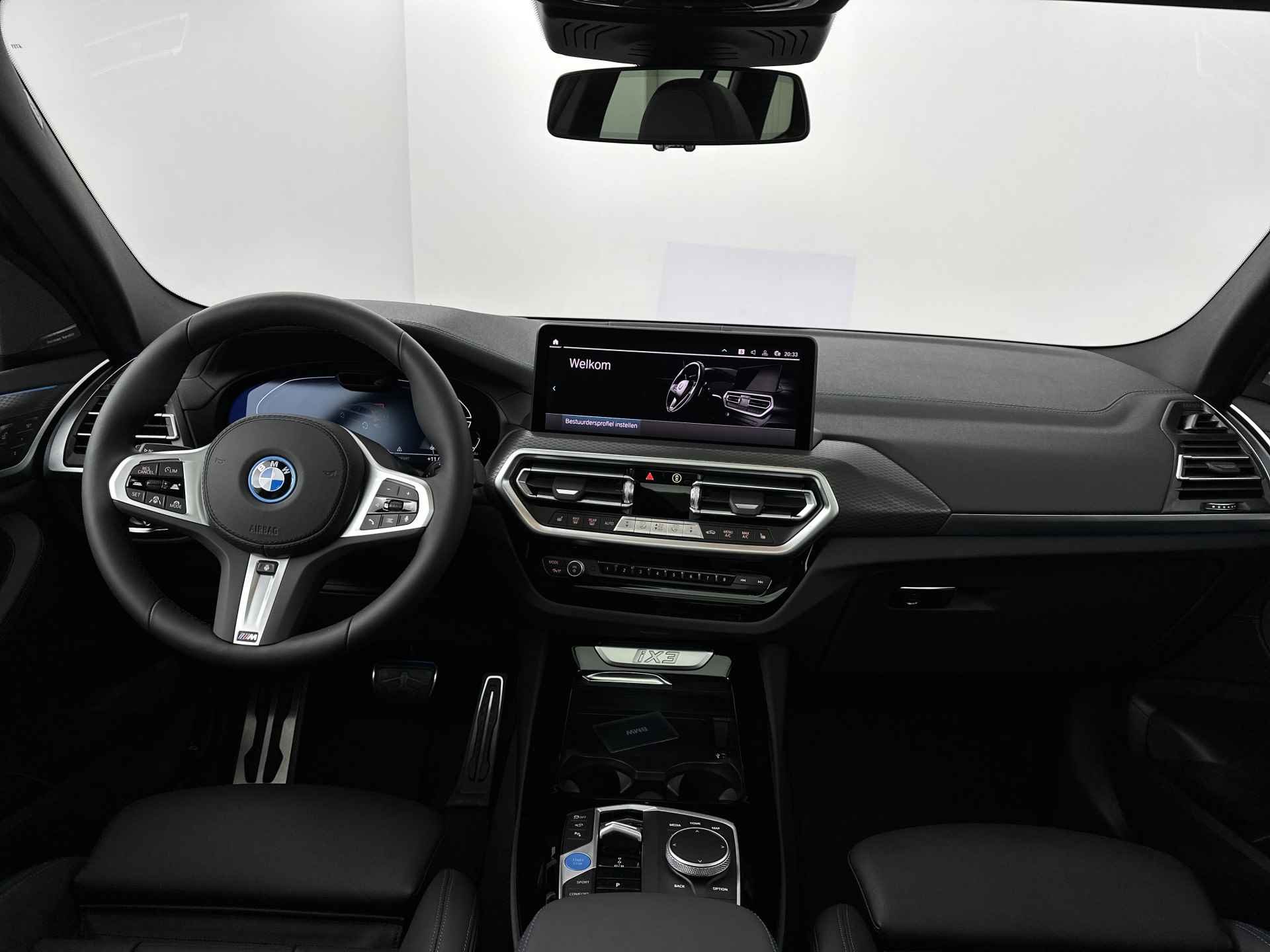 BMW iX3 High Executive Edition 80 kWh Panoramadak | Trekhaak | Harman Kardon | Driving assistant Professional | - 18/29