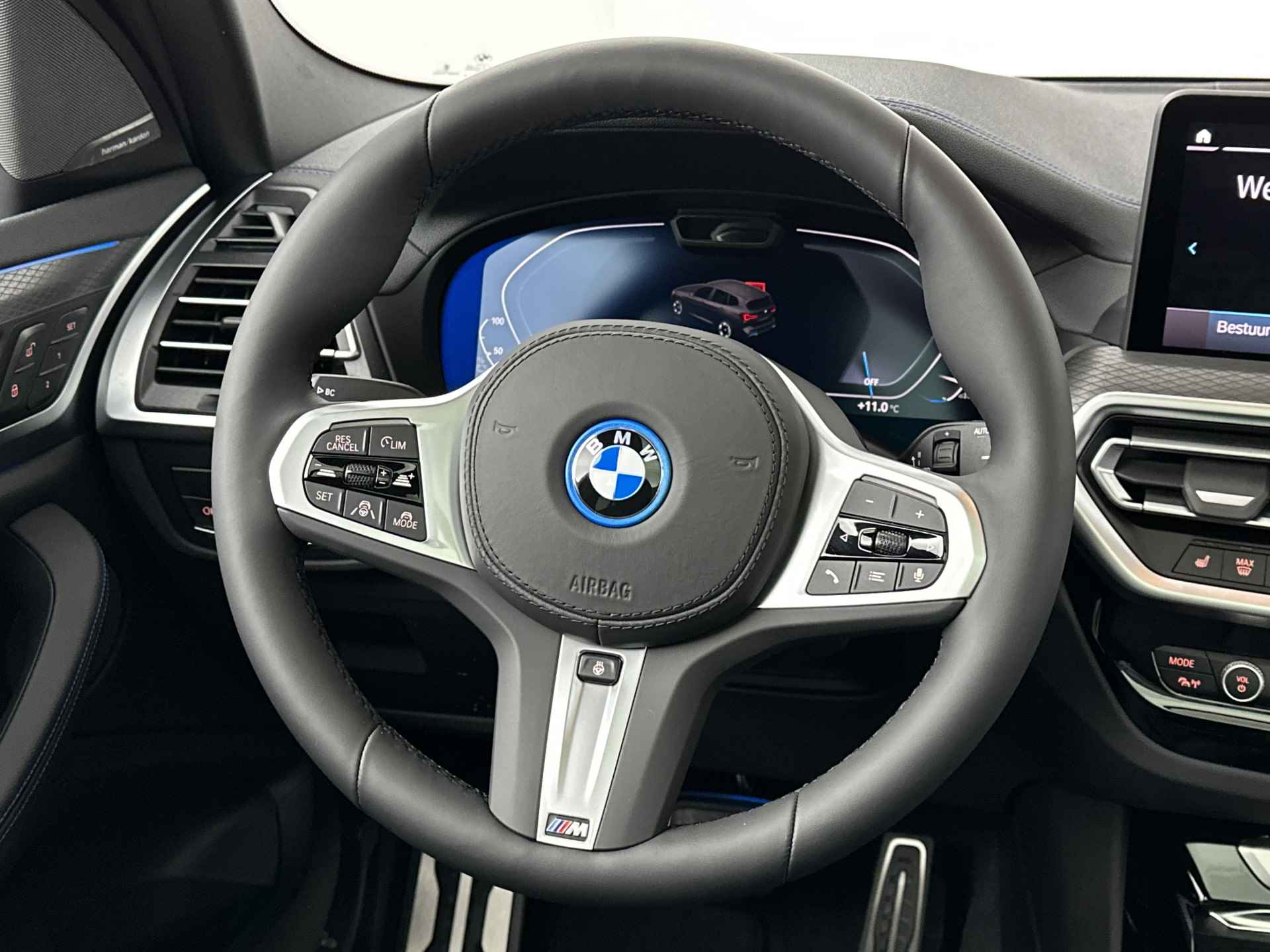 BMW iX3 High Executive Edition 80 kWh Panoramadak | Trekhaak | Harman Kardon | Driving assistant Professional | - 19/29