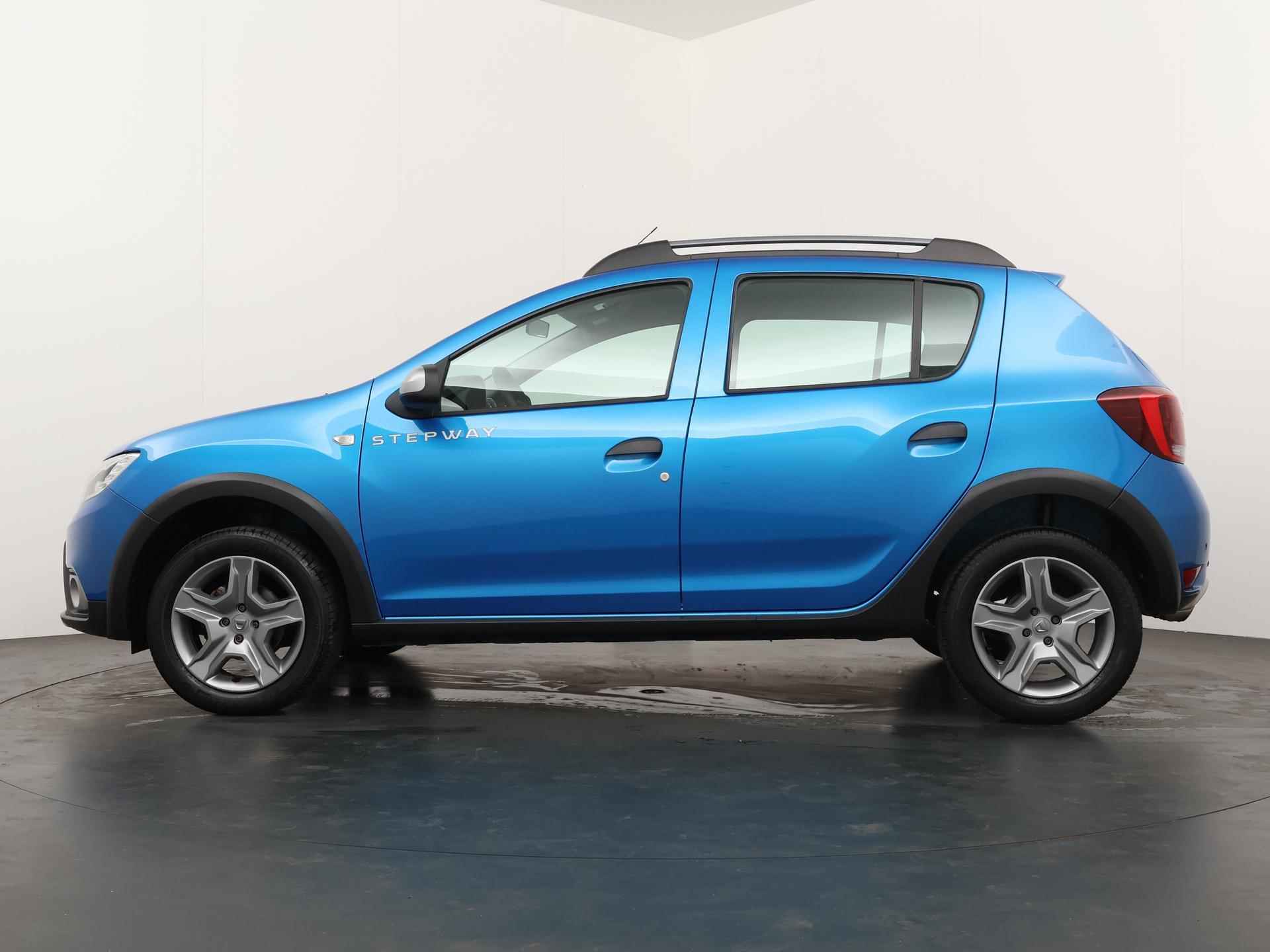 Dacia Sandero Stepway 0.9 TCe Bi-Fuel SL - 2/33