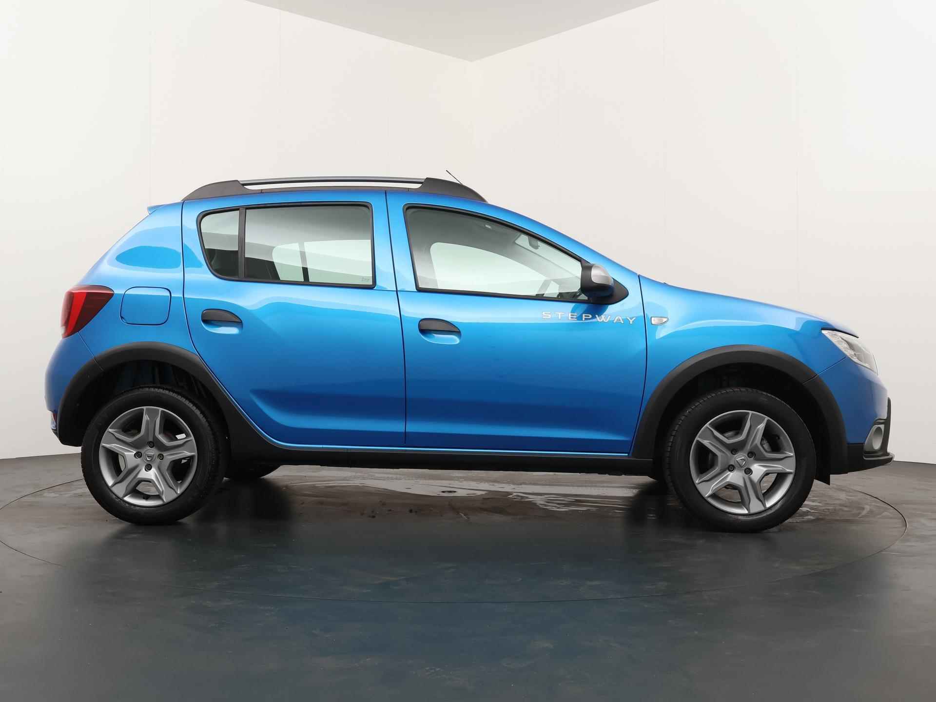 Dacia Sandero Stepway 0.9 TCe Bi-Fuel SL - 7/33