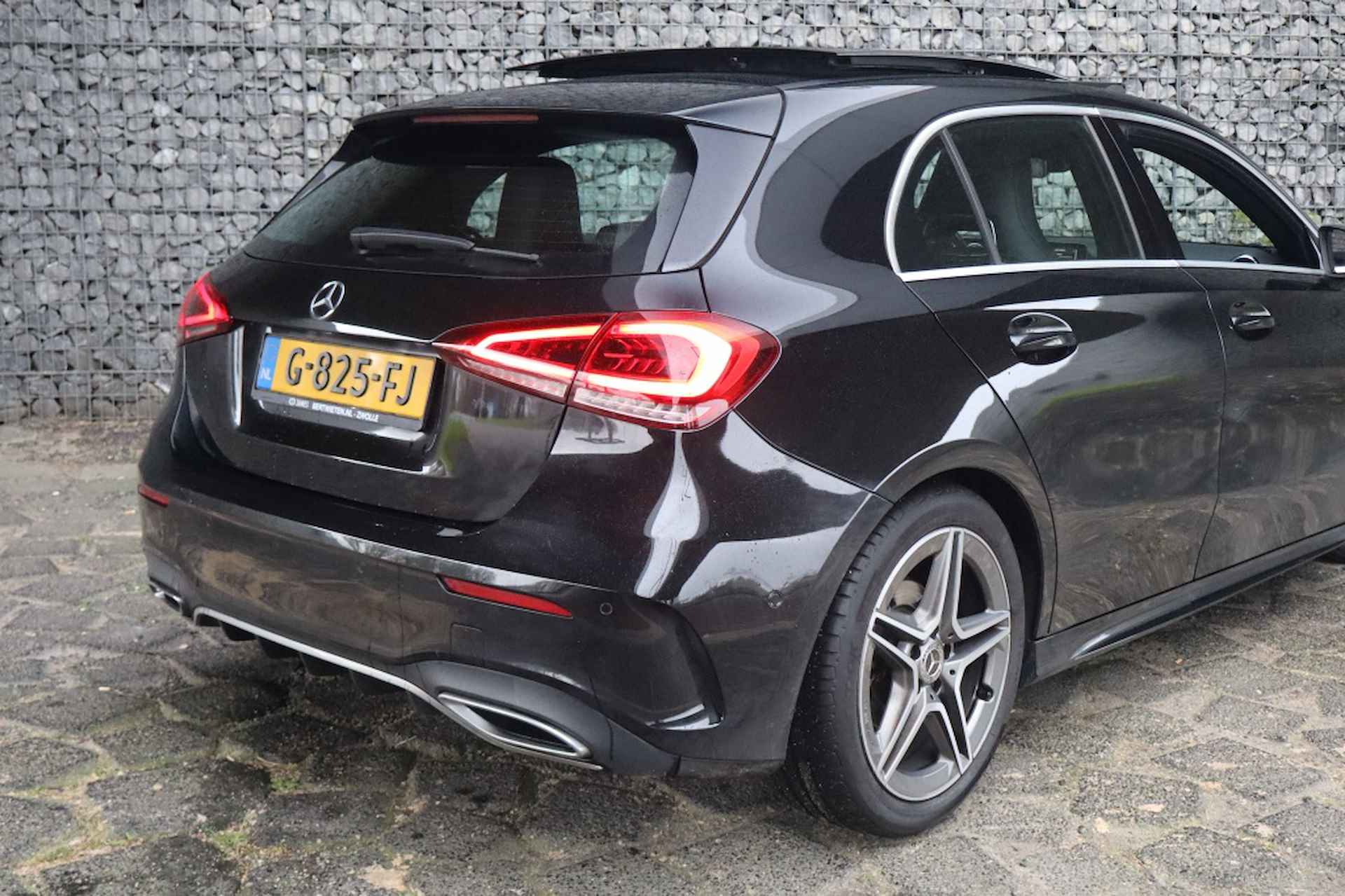 Mercedes-benz A-klasse 180 AMG | Geen import | Schuifdak | Wide Screen - 8/17