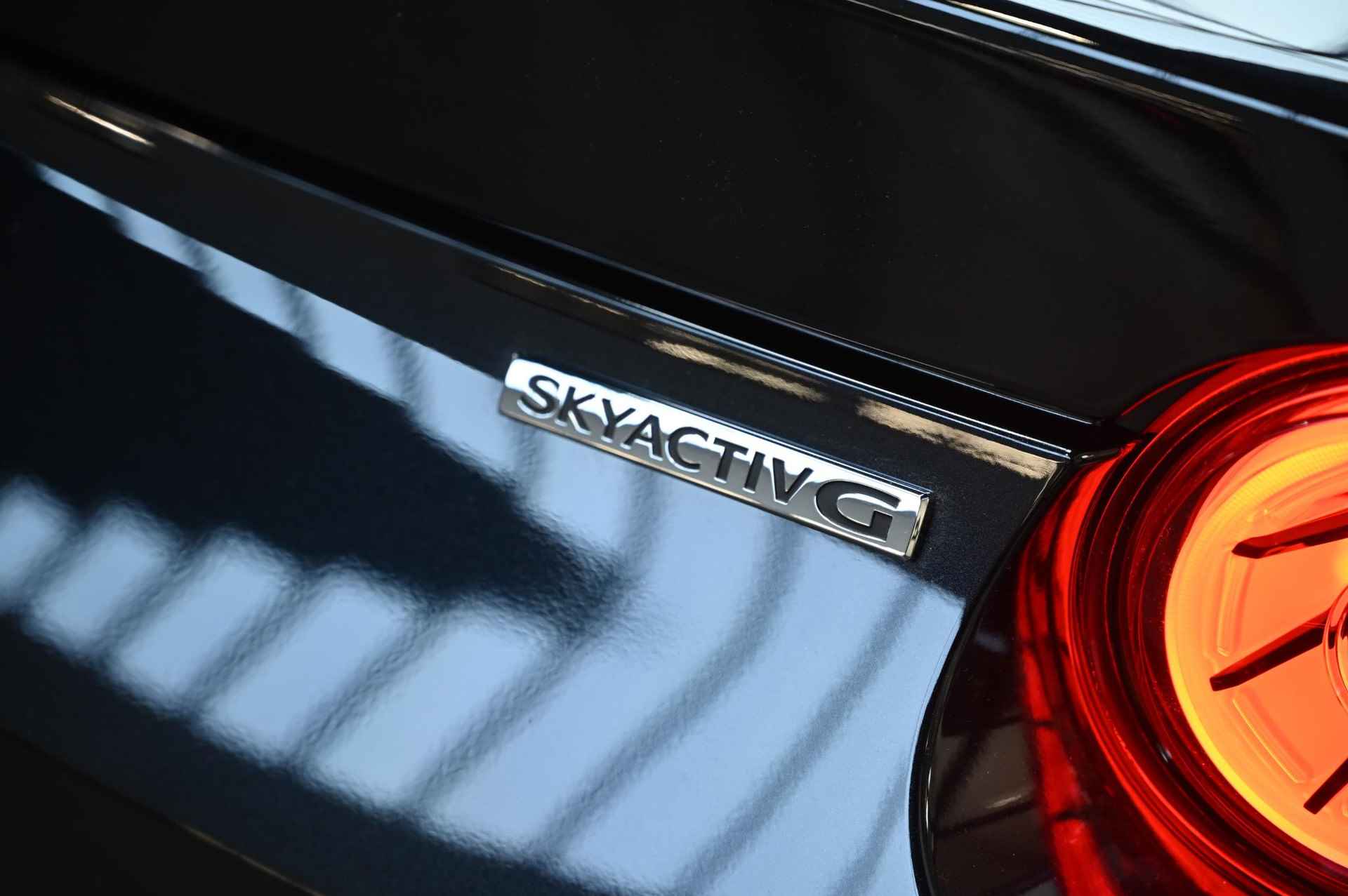 Mazda MX-5 SkyActiv-G 132 6MT Kazari *Actie: nu met €3.000 instapvoordeel* - 21/66