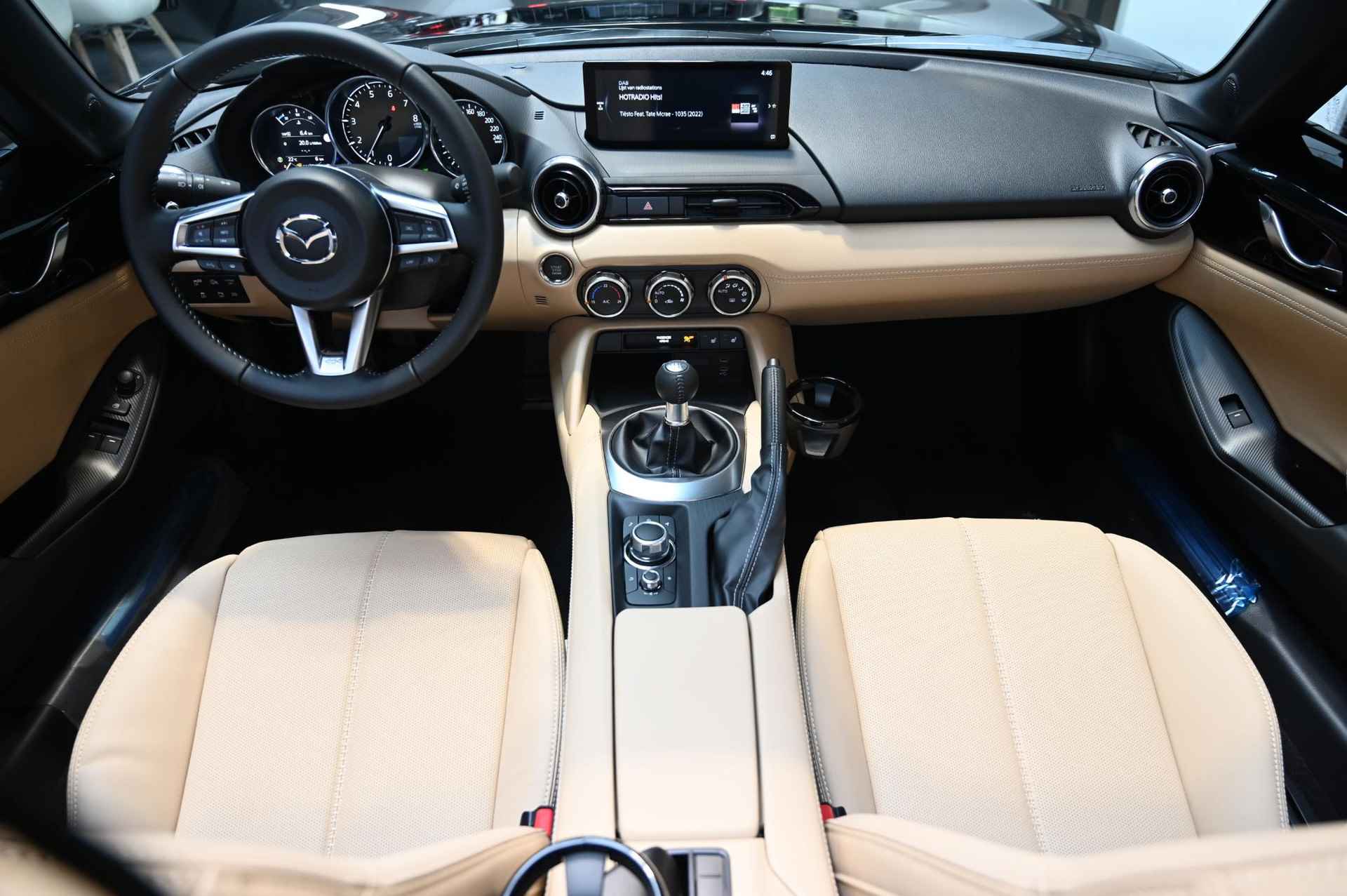 Mazda MX-5 SkyActiv-G 132 6MT Kazari *Actie: nu met €3.000 instapvoordeel* - 22/66