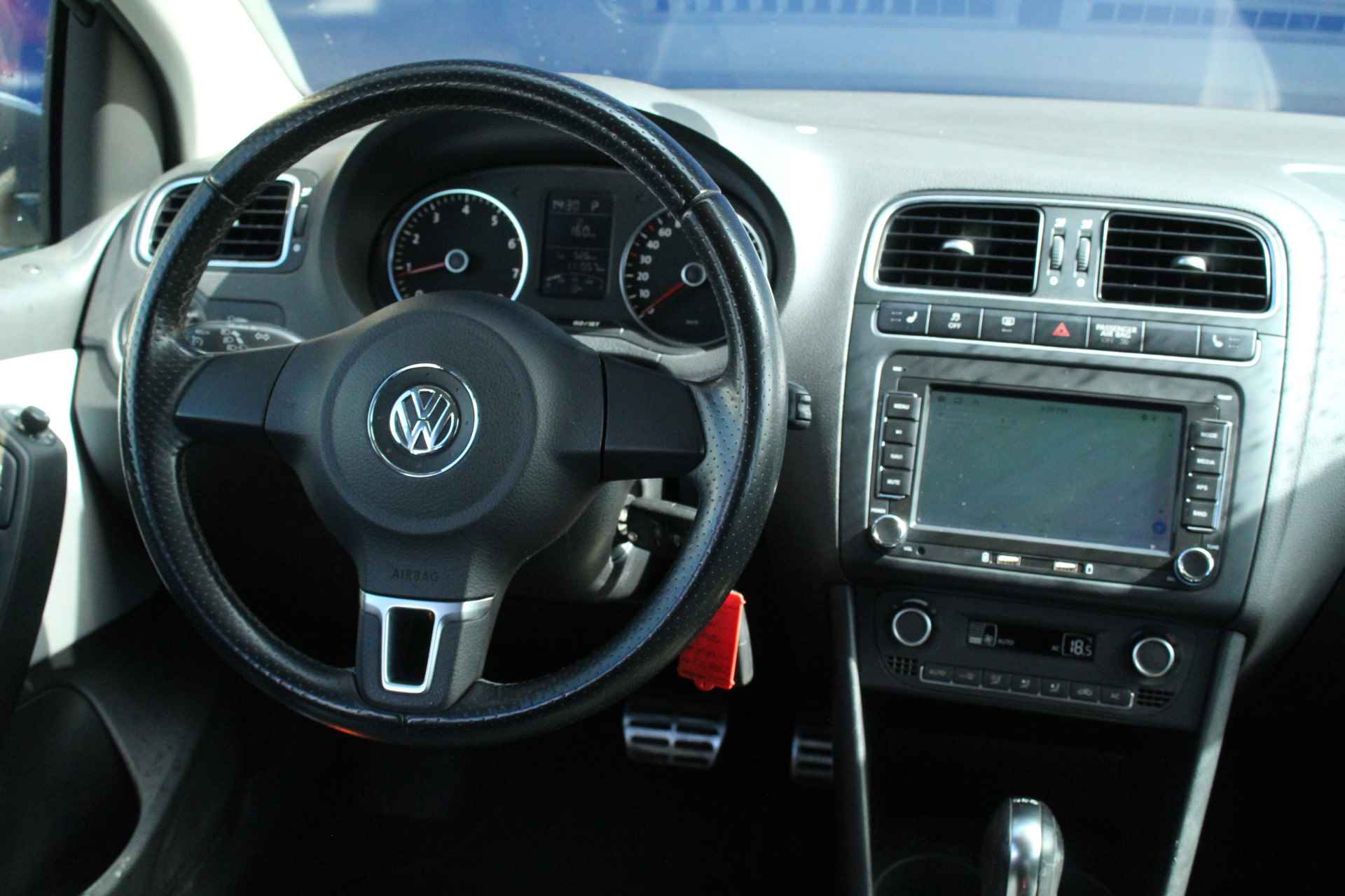 Volkswagen Polo 1.2 TSI DSG Cross-Polo Highline | Cruise & climate | LMV | PDC | Stoelverw - 11/39