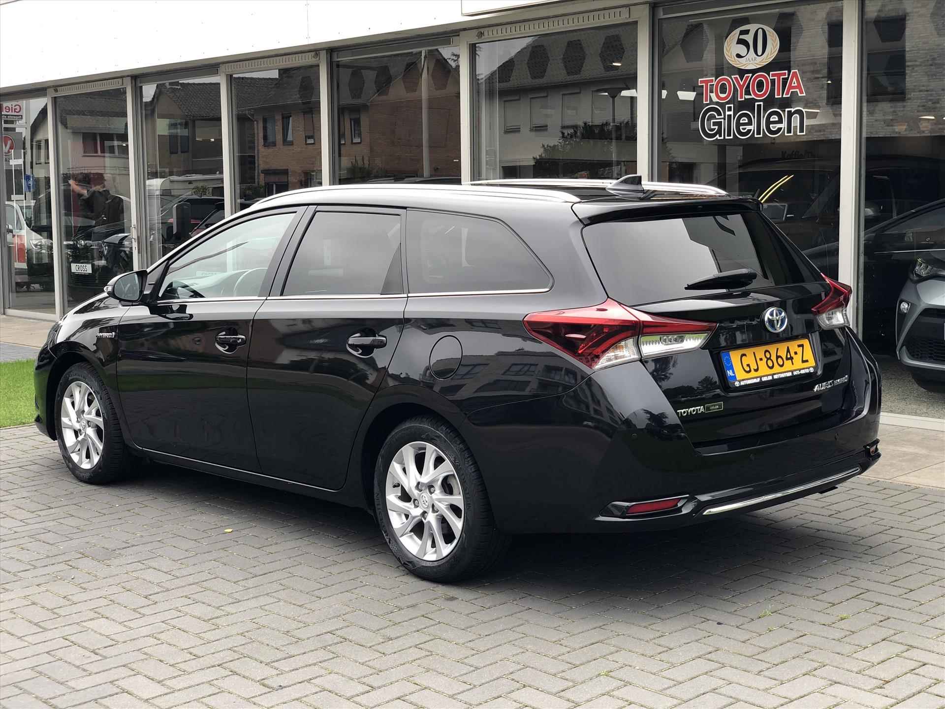 Toyota Auris 1.8 Hybrid Touring Sports Lease Pro | Panoramadak, Navigatie, Parkeersensoren, Half leer, Stoelverwarming, Facelift - 5/40