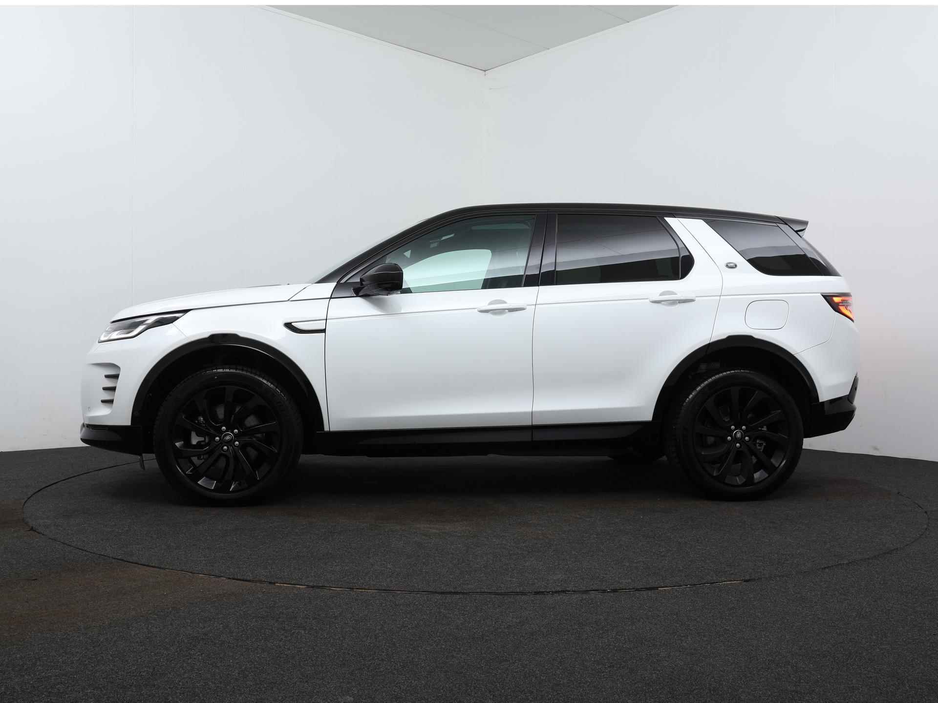 Land Rover Discovery Sport P300e R-Dynamic SE - 11/54