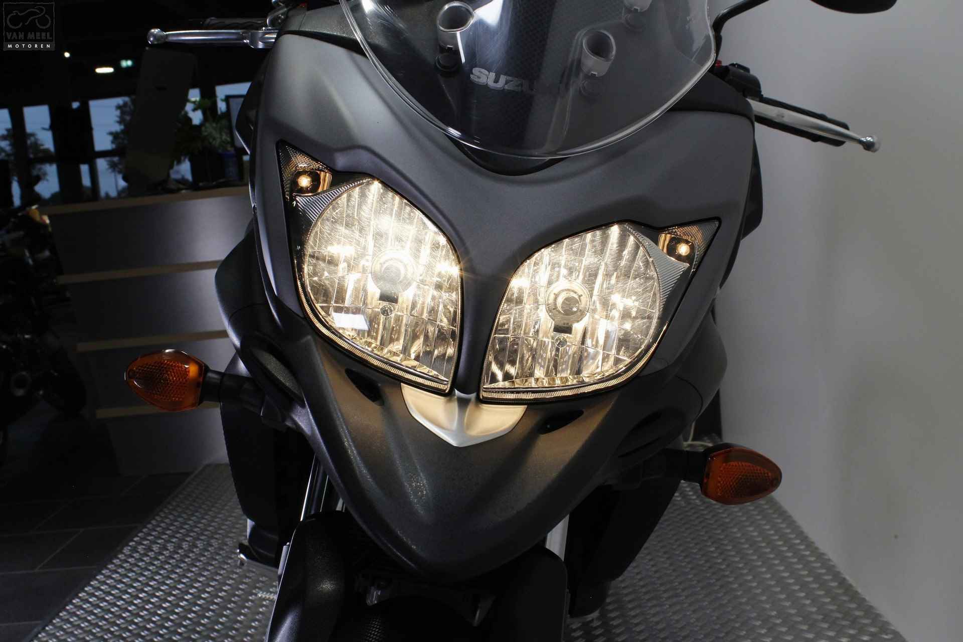 Suzuki DL650XA - 7/10