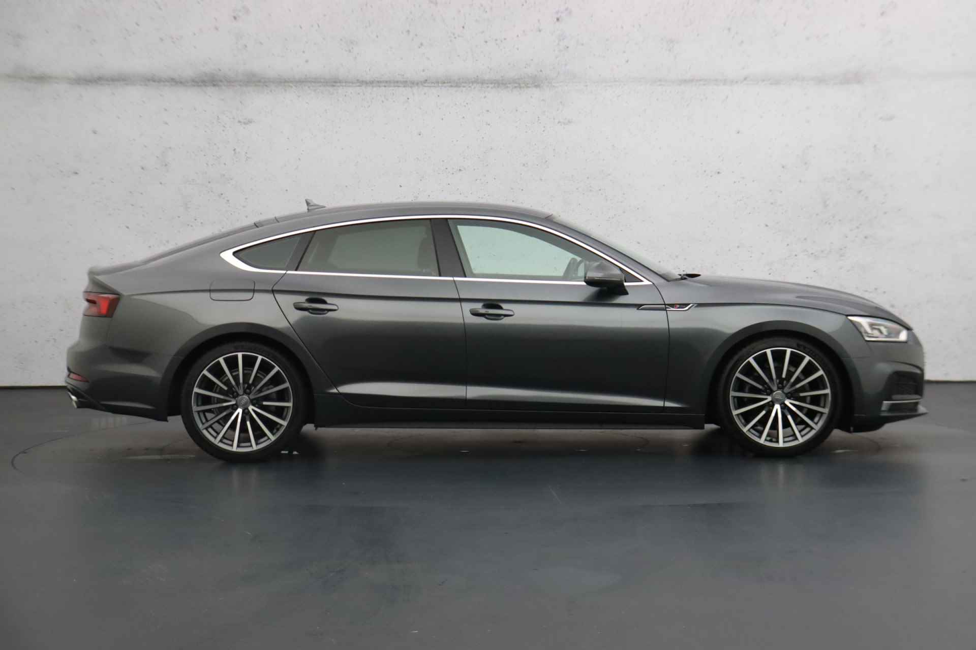 Audi A5 Sportback Sport S-line | Origineel NL | LED | Cruise control | Half leder | Bluetooth - 25/32