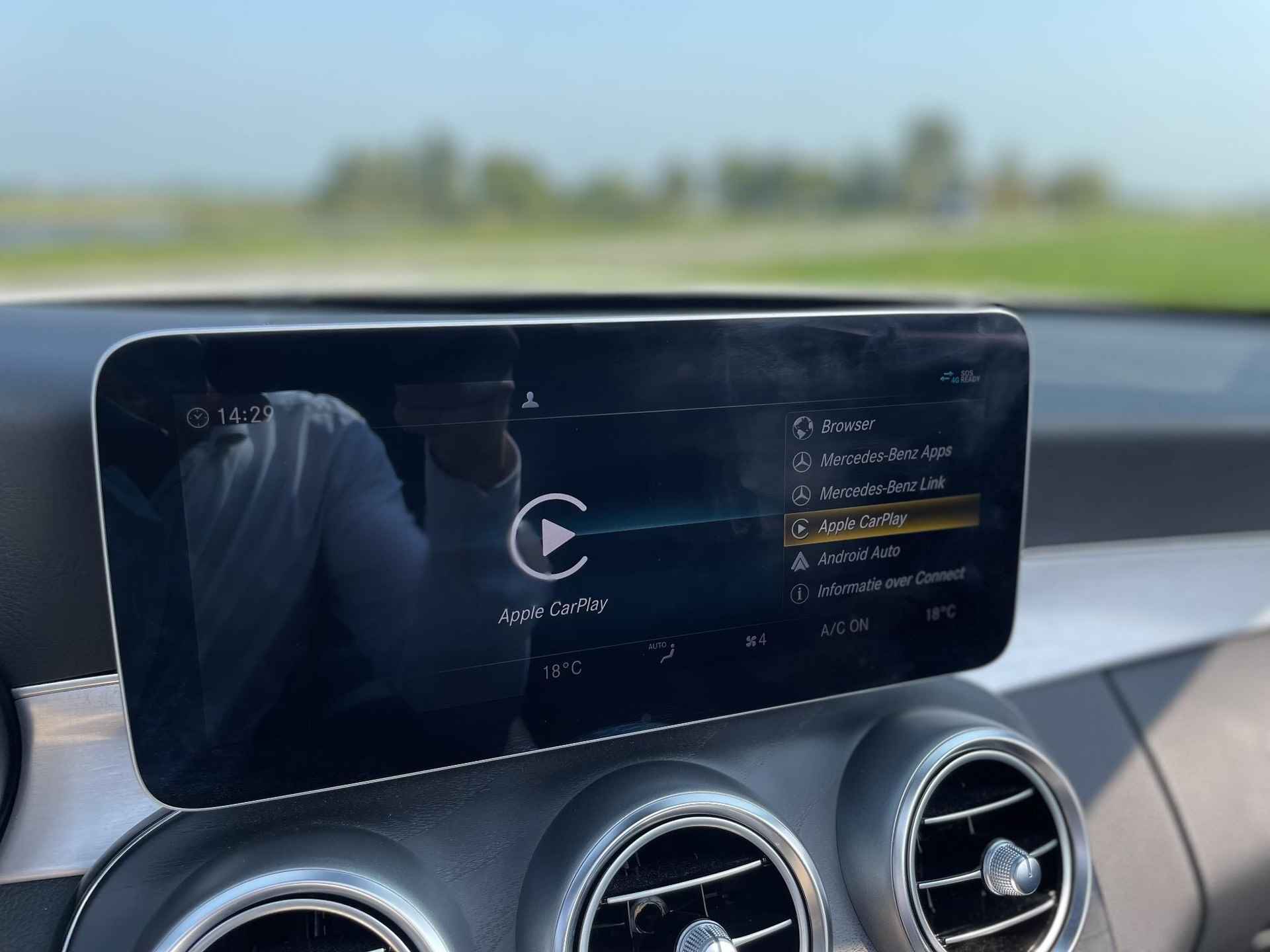 Mercedes-Benz C-klasse Cabrio 180 AMG | Nekverwarming | Burmester Sound | Apple Carplay | Achteruitrij camera | Nightpakket - 17/23