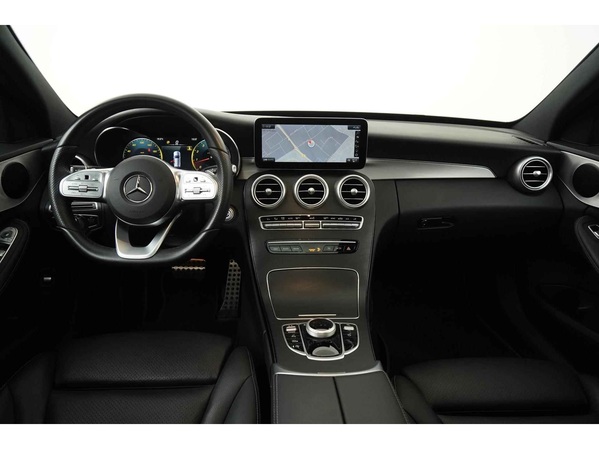 Mercedes-Benz C-Klasse Estate 180 AMG Night | Panoramadak | Leder | Camera | Carplay |  Zondag Open! - 5/48