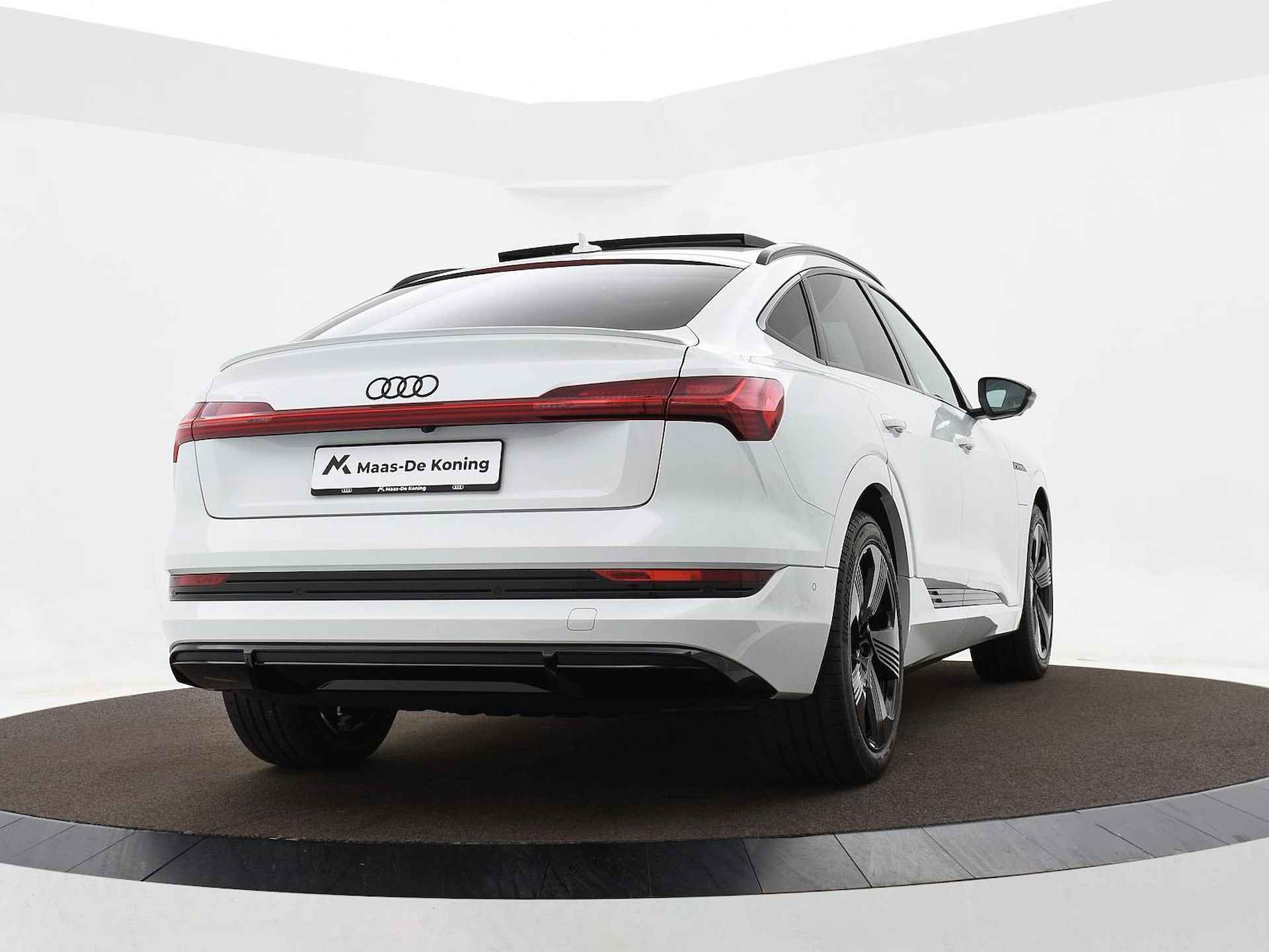 Audi e-tron Sportback 50 Quattro 313pk S Edition | 8% Bijtelling | Panoramadak | 360 Camera | Head-up Display | Keyless Entry &Go | Matrix Led | Assistentiepakket Tour · TOPDEAL - 7/35