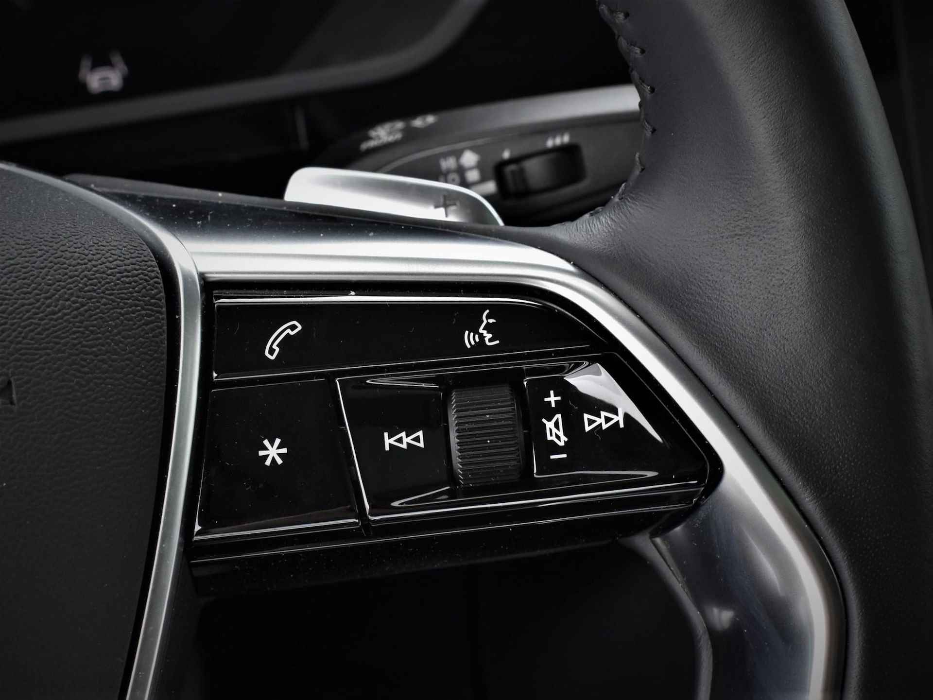 Audi e-tron Sportback 50 Quattro 313pk S Edition | 8% Bijtelling | Panoramadak | 360 Camera | Head-up Display | Keyless Entry &Go | Matrix Led | Assistentiepakket Tour · TOPDEAL - 24/35