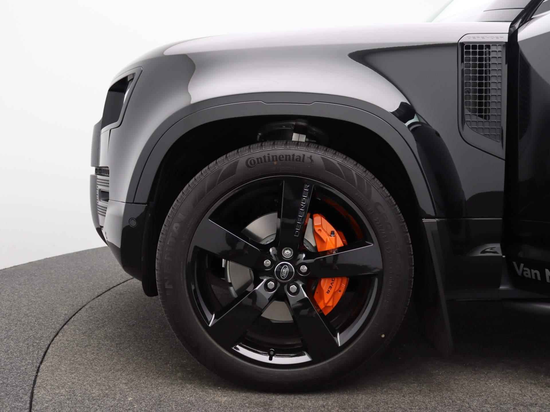 Land Rover Defender 110 2.0 P300e 110 S Meridian Audio | 22 inch LM Velgen | Treeplanken | URBAN Spoiler | Orange remklauwen - 16/53