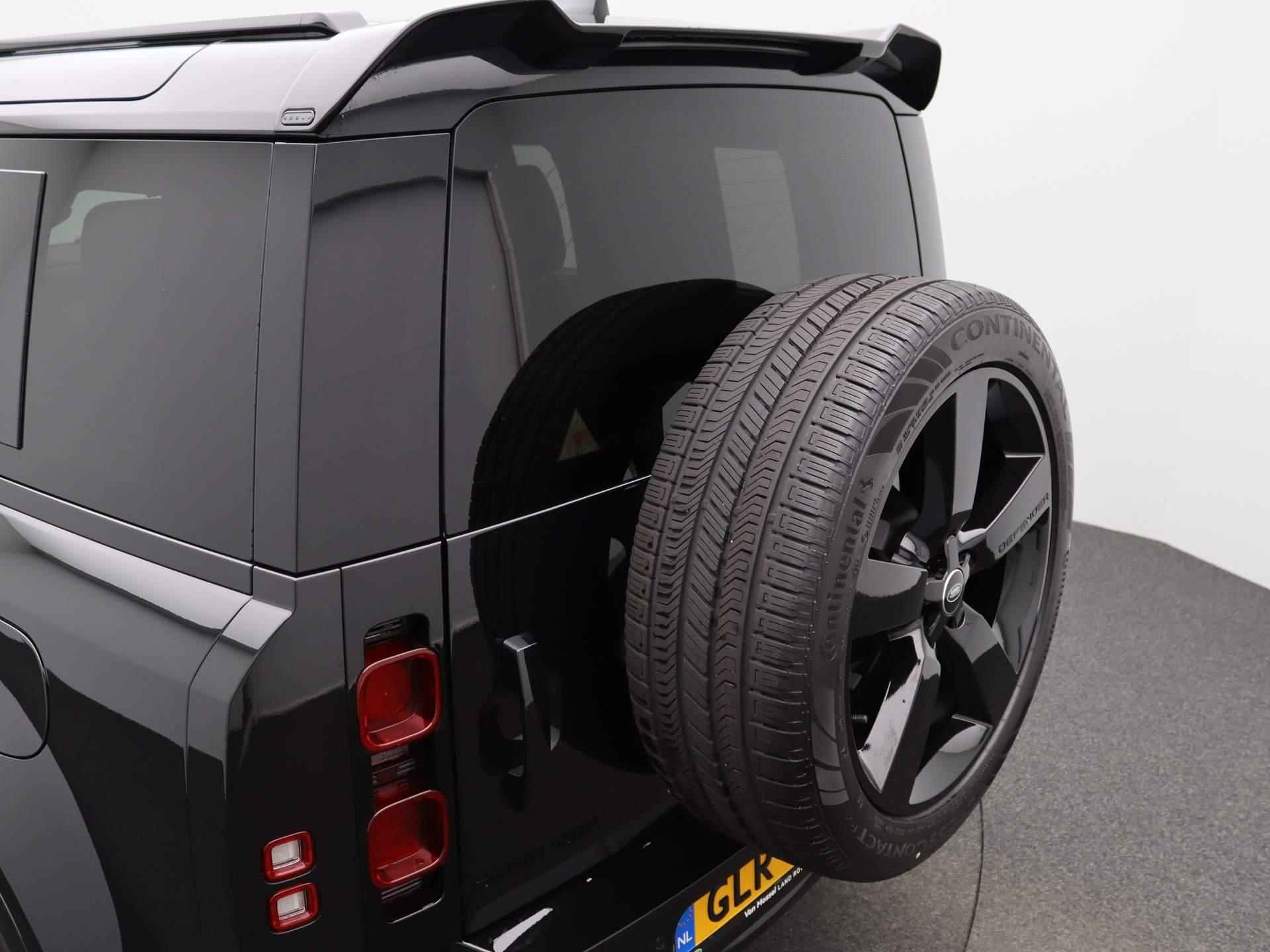 Land Rover Defender 110 2.0 P300e 110 S Meridian Audio | 22 inch LM Velgen | Treeplanken | URBAN Spoiler | Orange remklauwen - 44/53