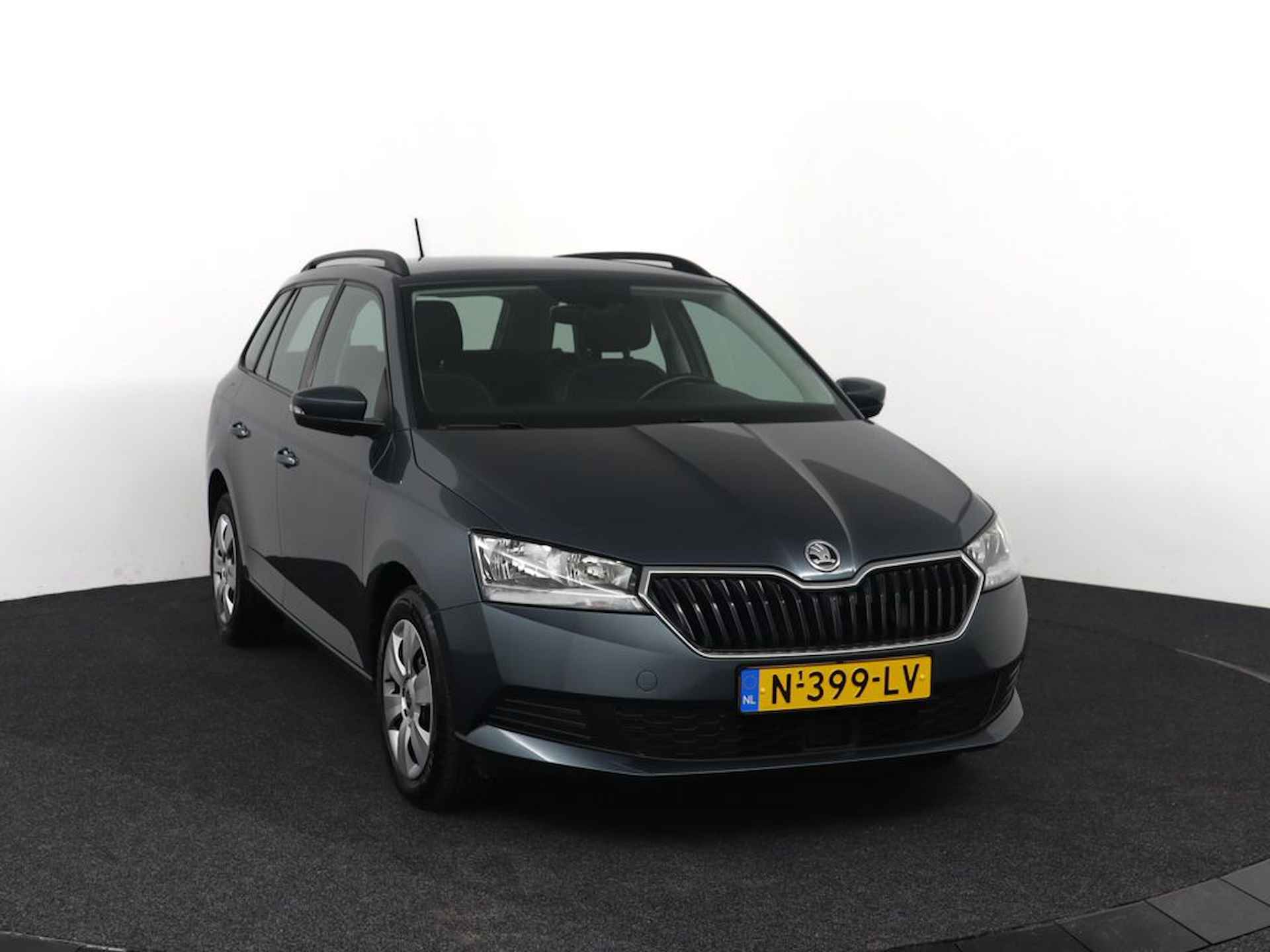 Škoda Fabia Combi 1.0 TSI Business Edition - Automaat - Airco - Cruise Control - Trekhaak - 12 maanden BOVAG-garantie - 10/47