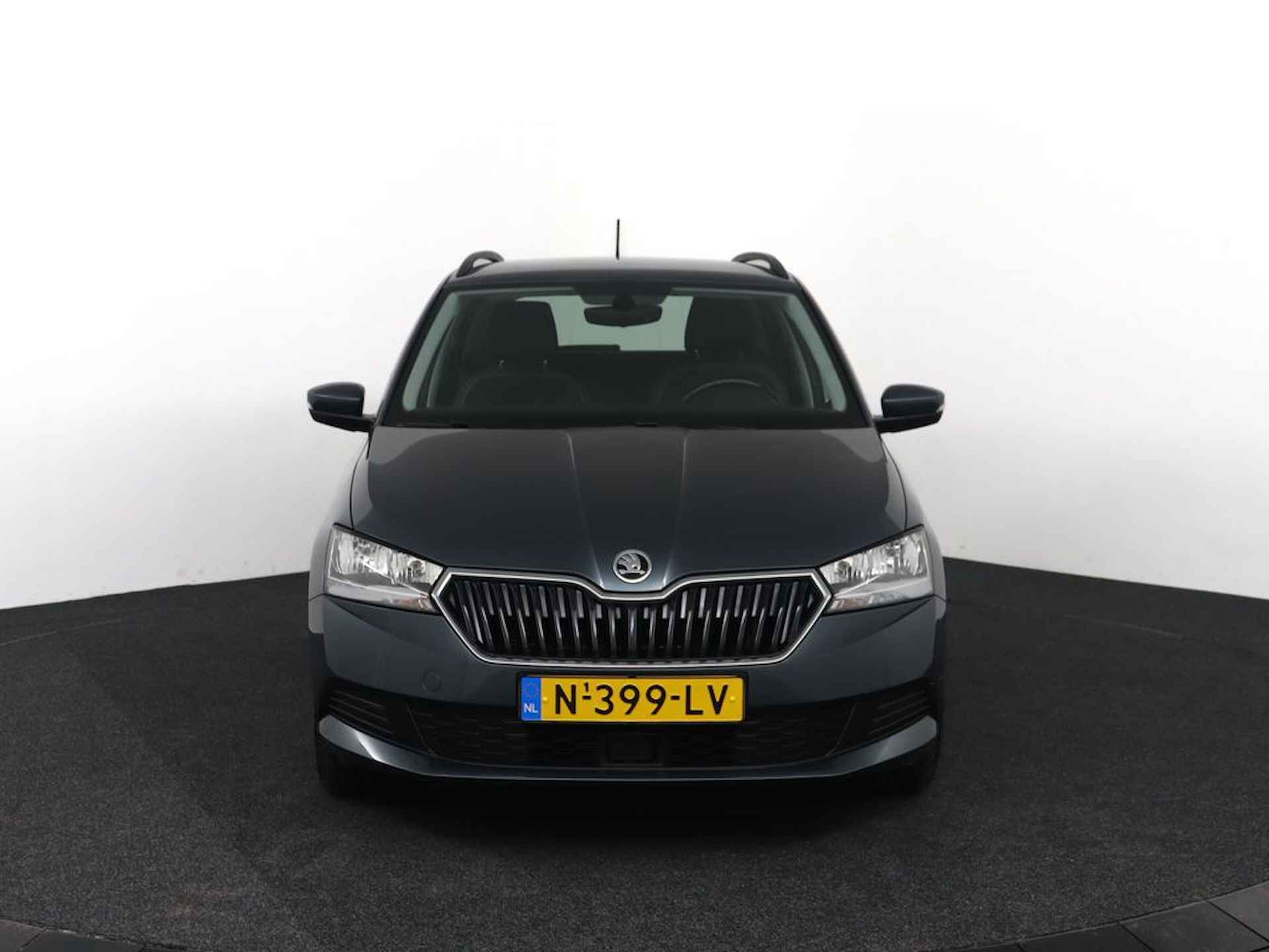 Škoda Fabia Combi 1.0 TSI Business Edition - Automaat - Airco - Cruise Control - Trekhaak - 12 maanden BOVAG-garantie - 12/47