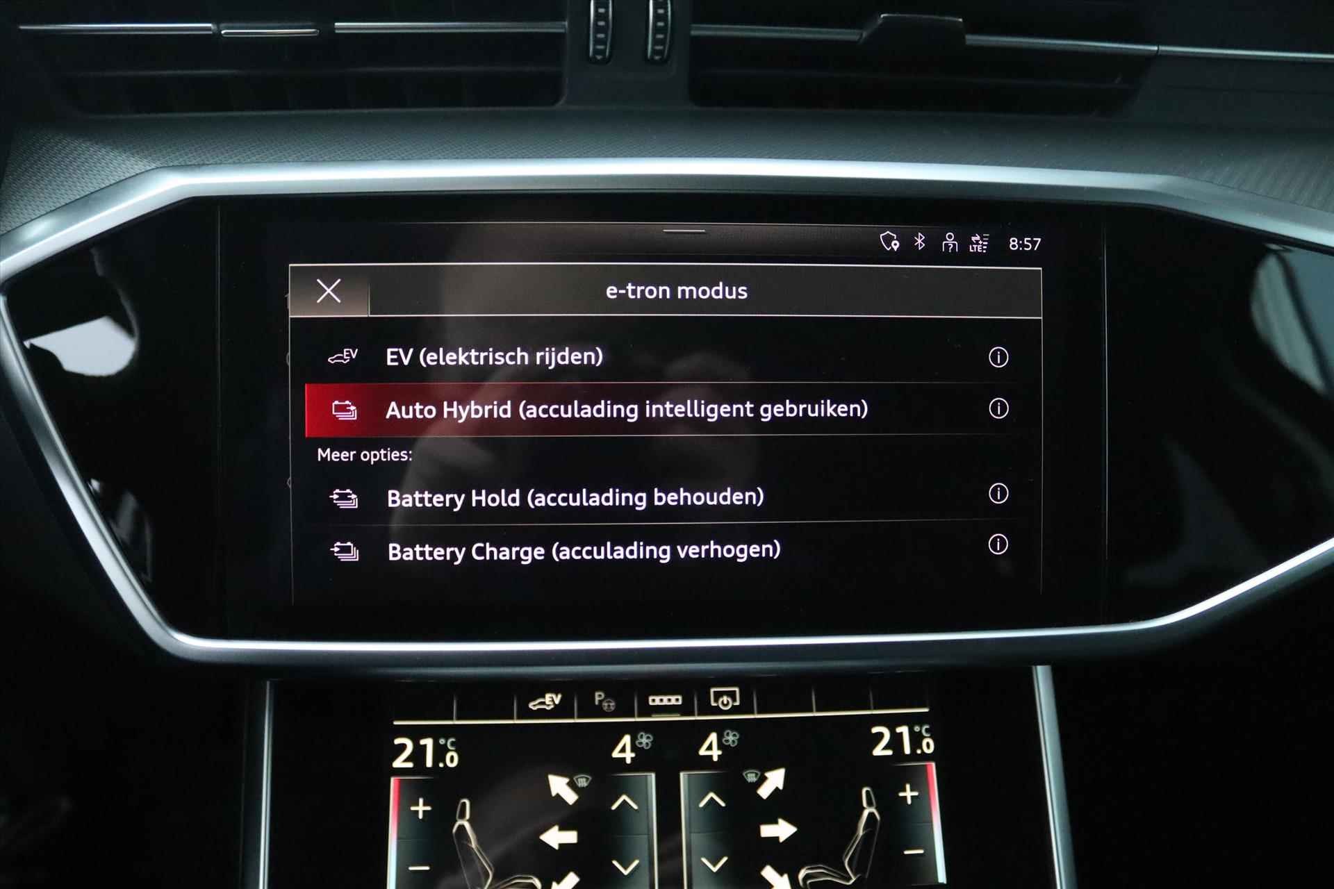 Audi A6 Avant 50TFSIe 300PK QUATTRO BLACK EDITION Navi | Trekhaak | Virtual  Cockpit | Apple Carplay | Sportstoelen | Stoelverwarming | - 35/69