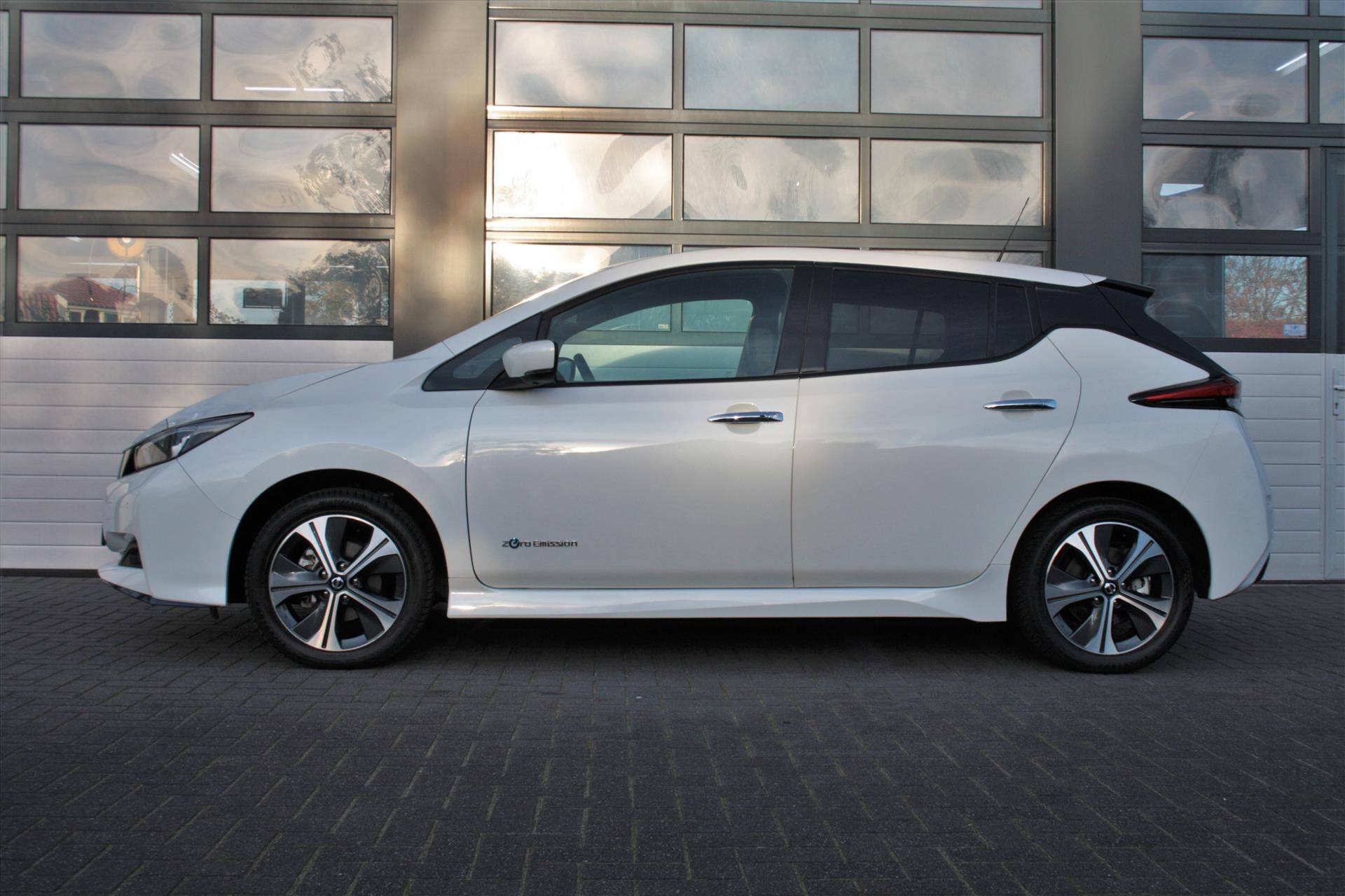 Nissan Leaf Electric e+ 62kWh, Tekna. 29.000 km €2000 subsidie - 4/40