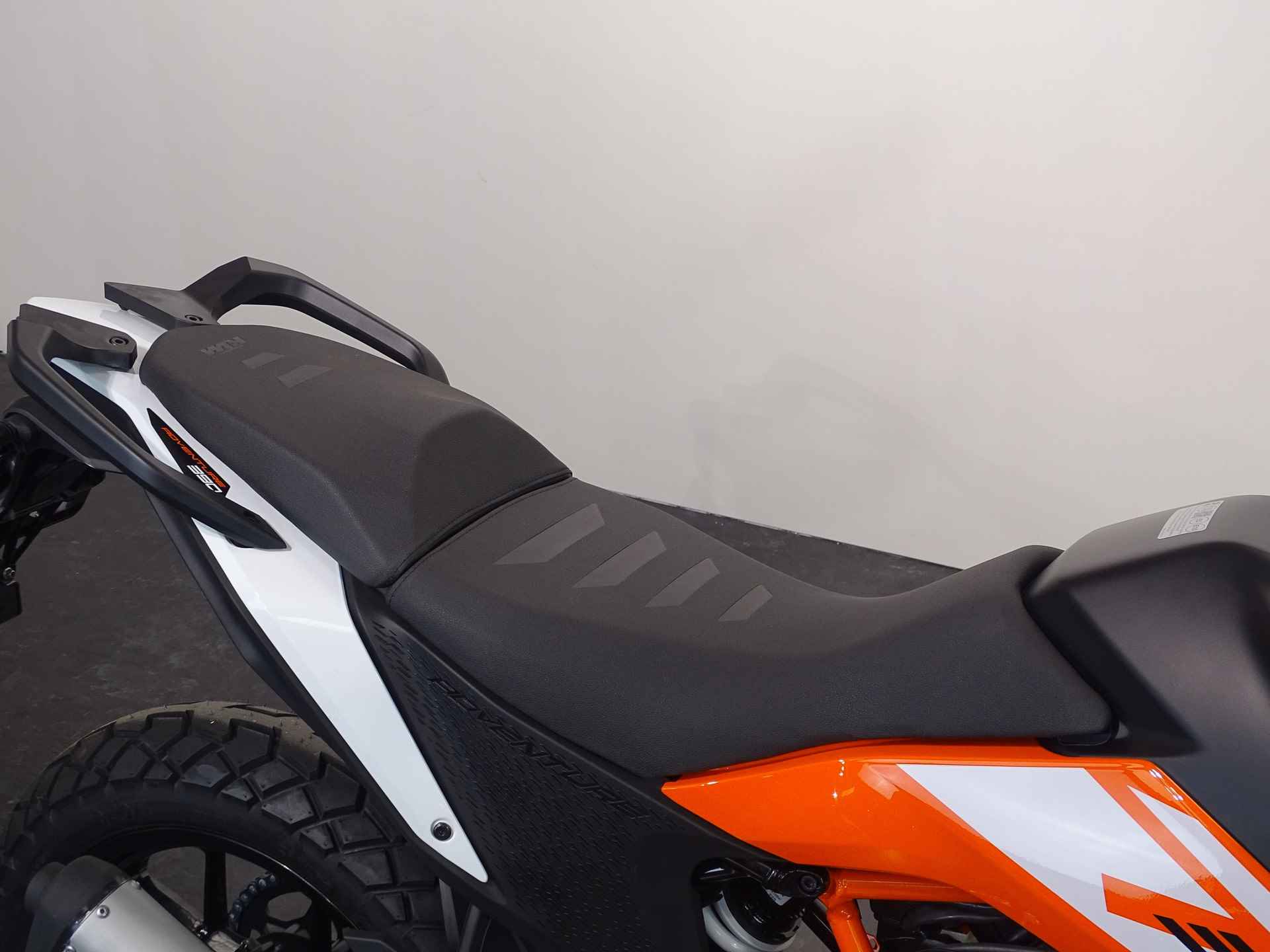 KTM 390 ADVENTURE - 6/12