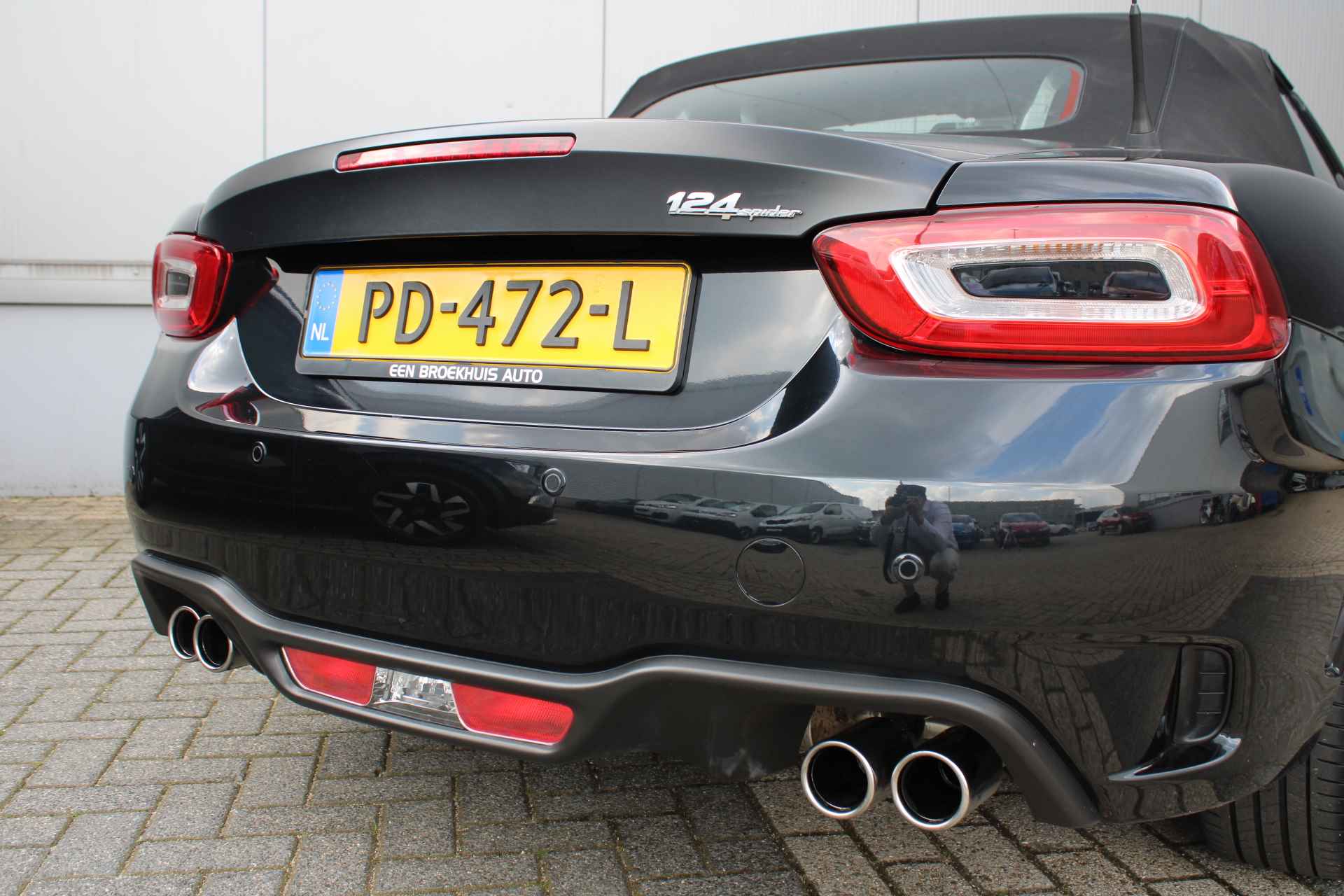 Fiat Spider Abarth 1.4 MultiAir Turbo | Orgineel NL | 170PK Handbak | Cruise | Stoelverwarming | Bose Audio - 8/49